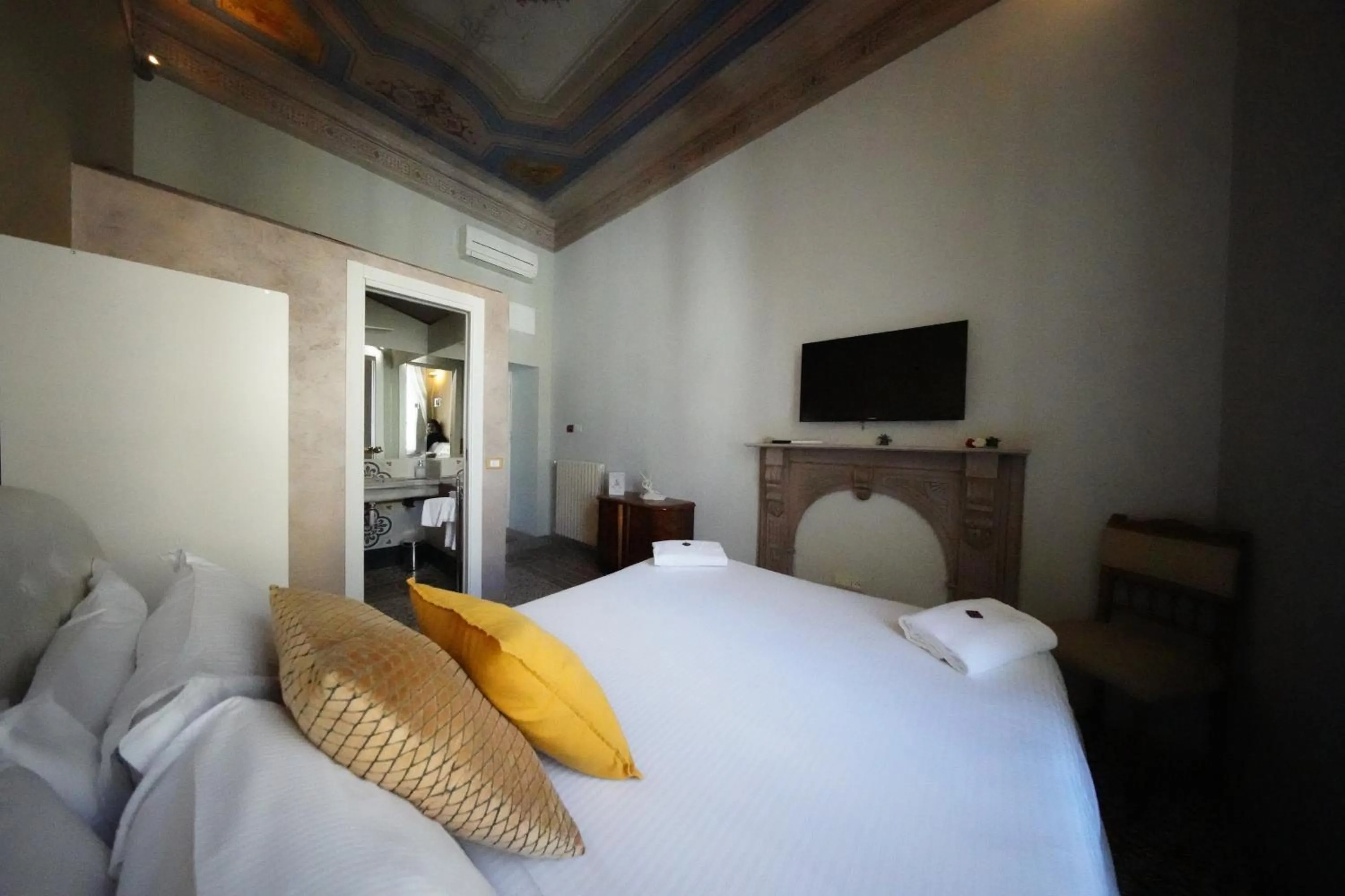 Bed in Nerva Accommodation Cavour