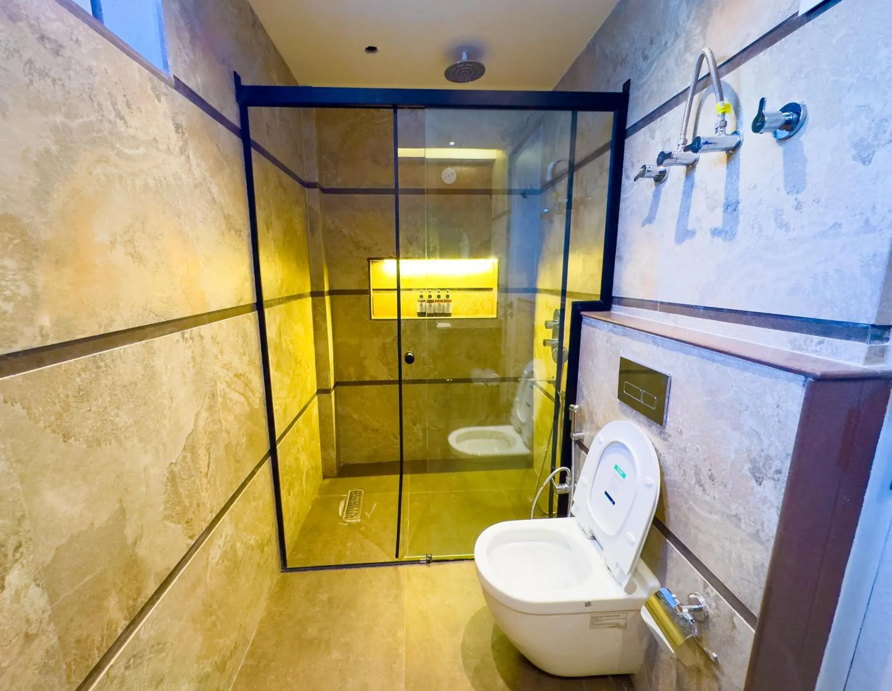 Three-Bedroom Villa in The Perch Shimla Three-Bedroom Villa in The Perch Shimla