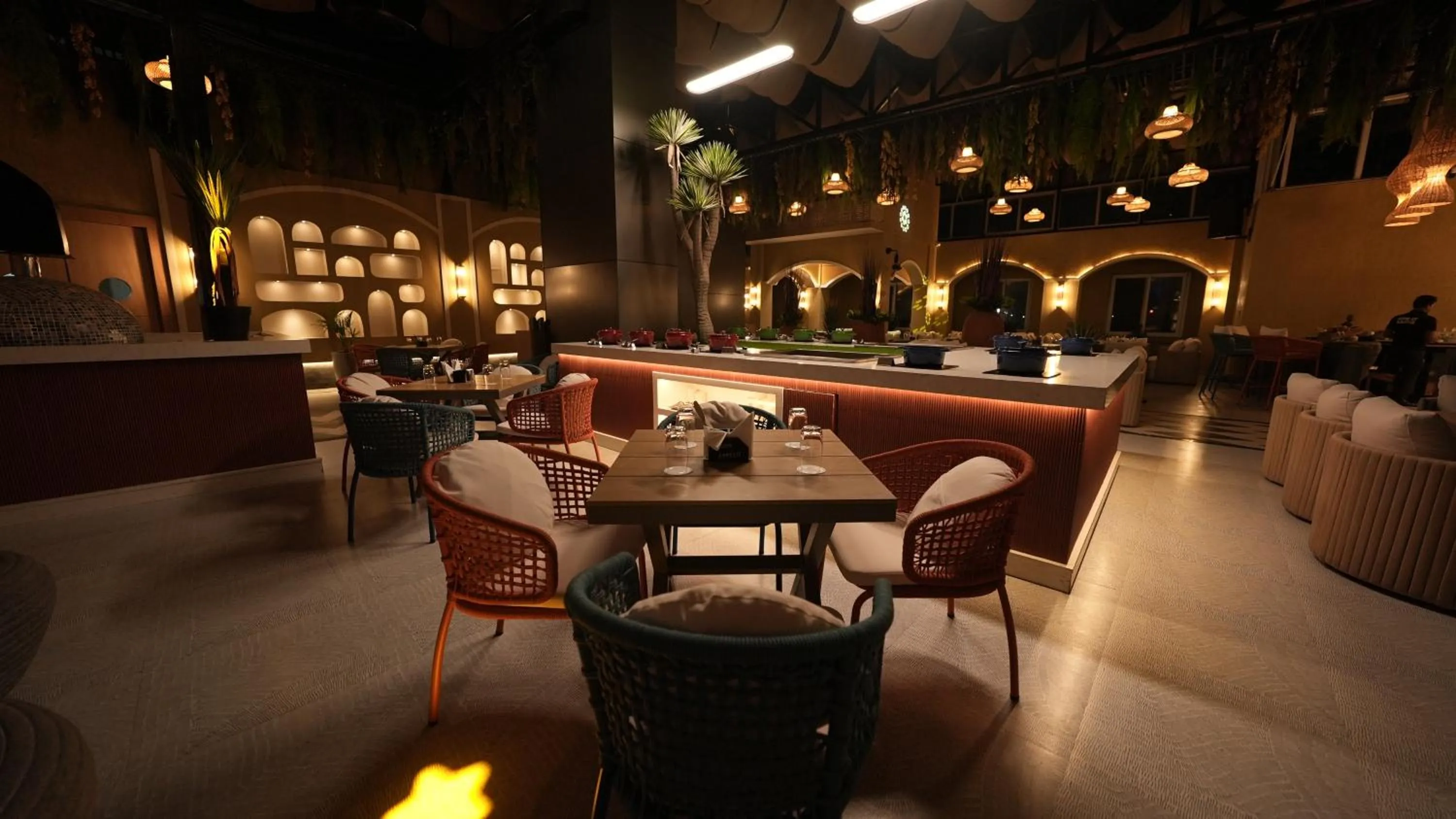 Restaurant/places to eat in Pride Elite Raipur