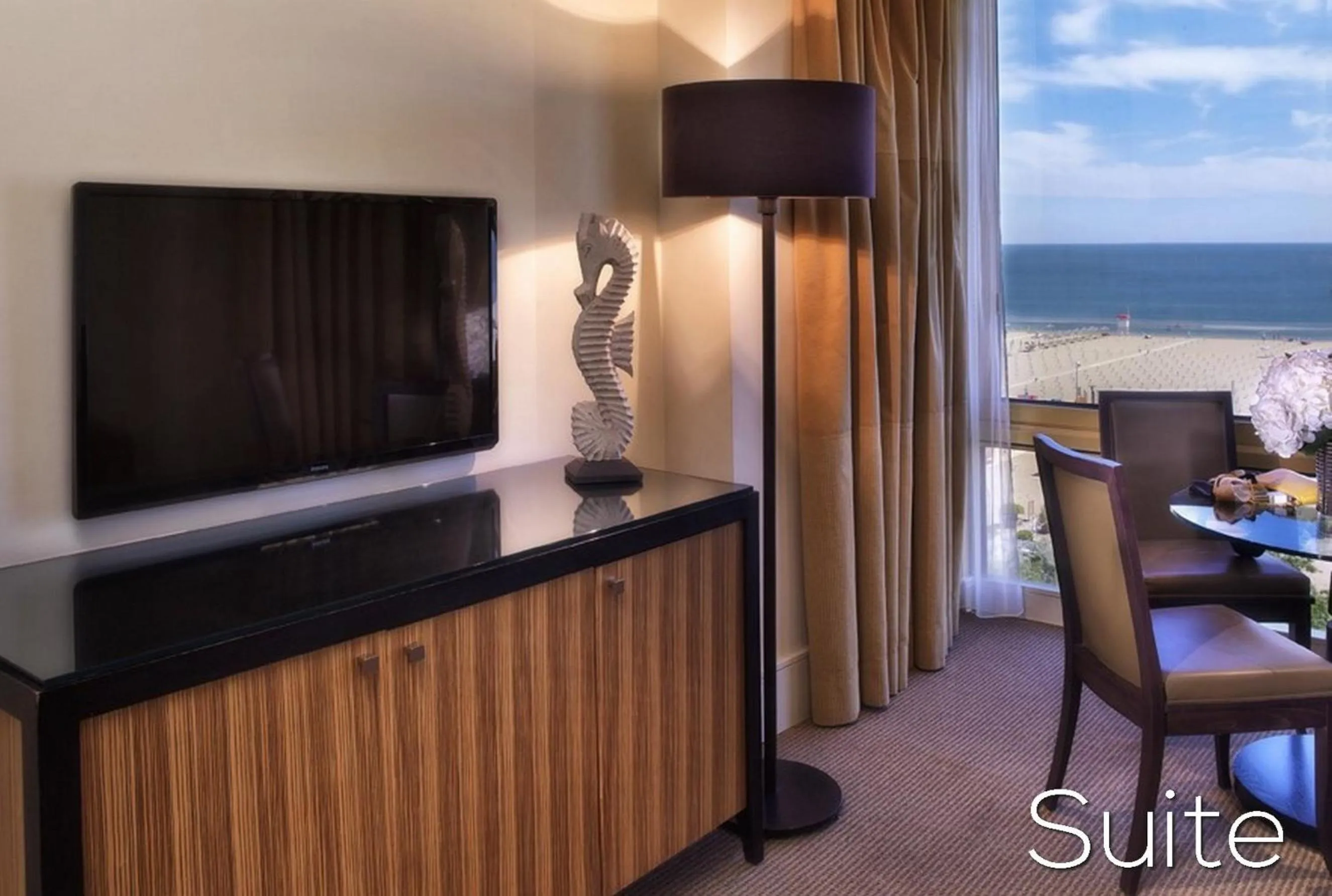 TV and multimedia in Hotel Ambasciatori