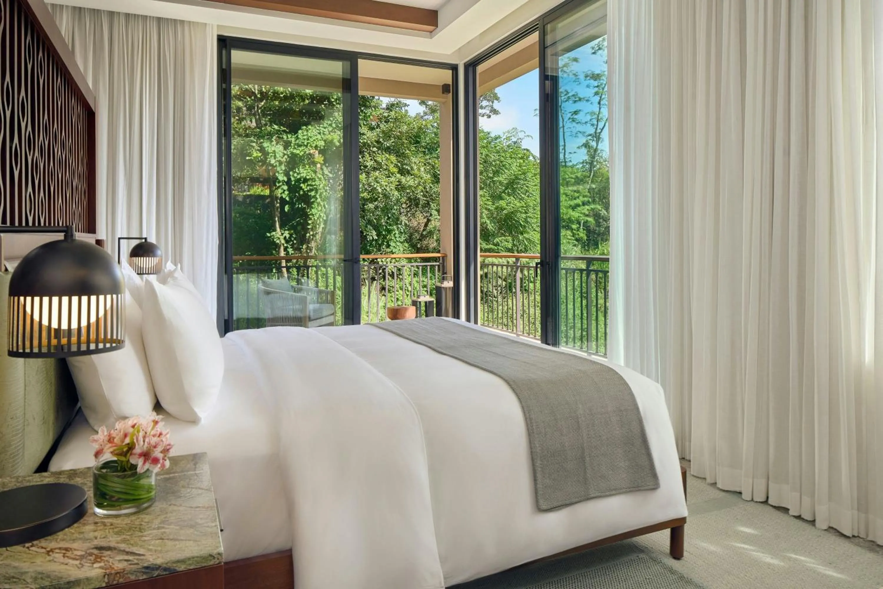Bedroom, Bed in Nekajui Peninsula Papagayo, a Ritz-Carlton Reserve Residence