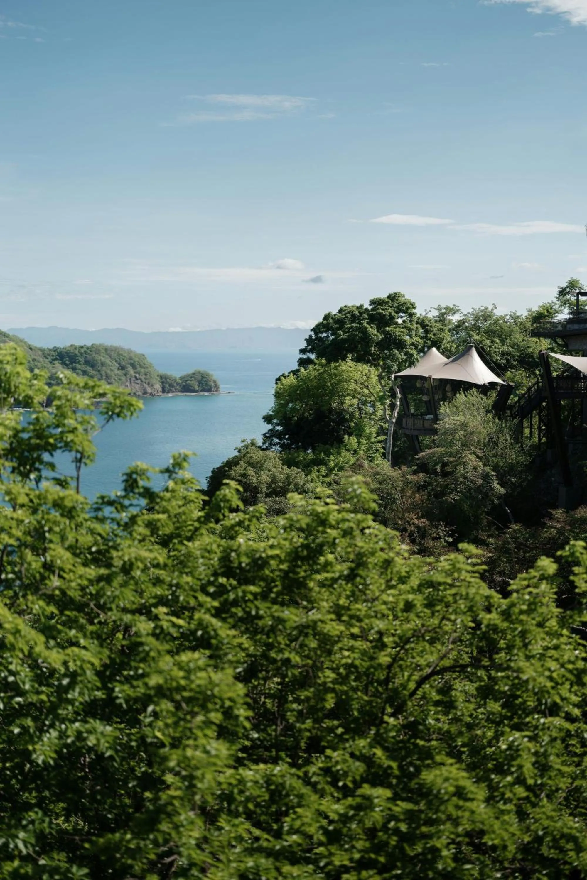 Lounge or bar in Nekajui Peninsula Papagayo, a Ritz-Carlton Reserve Residence