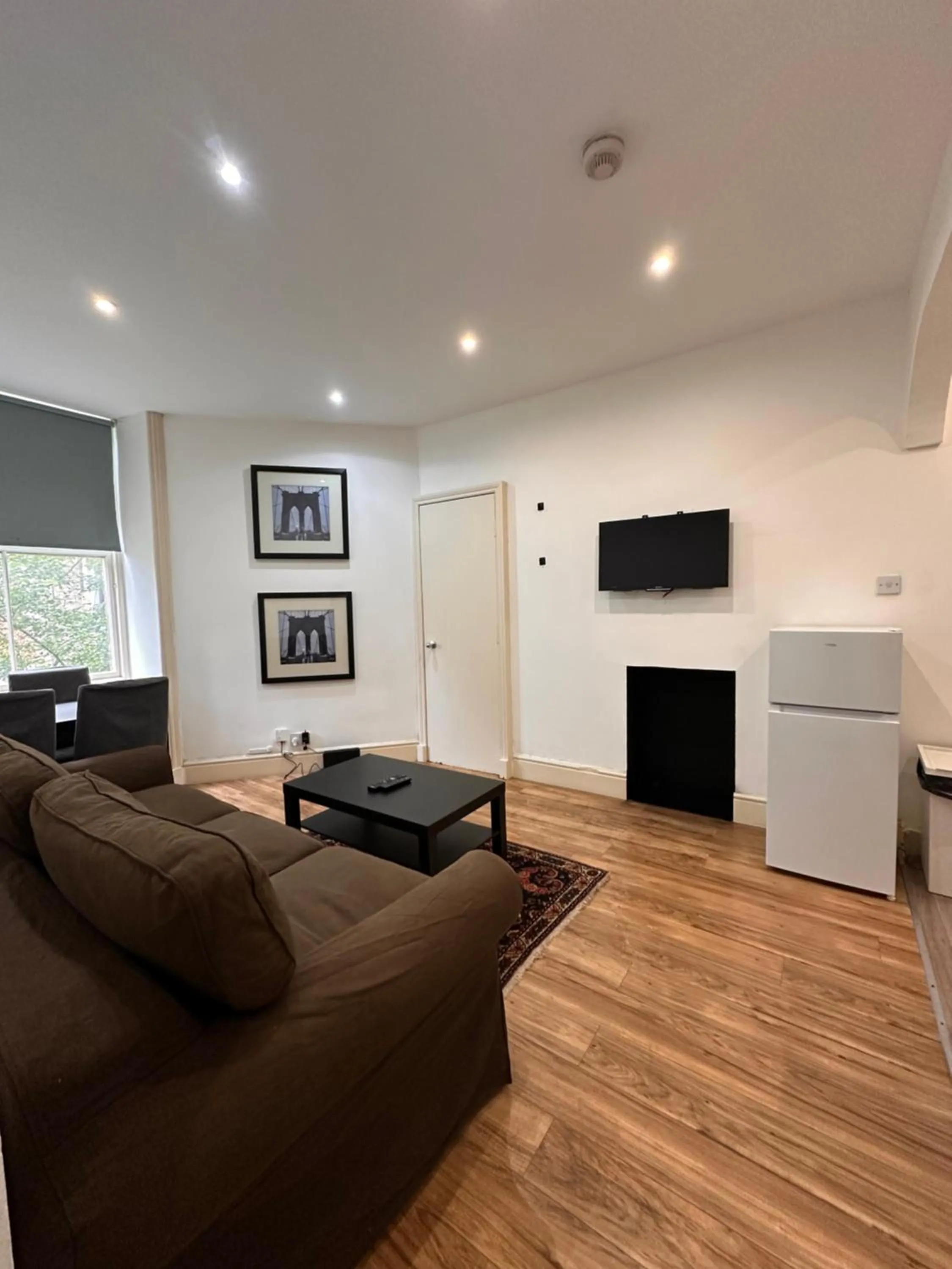 Caledonian Apartment