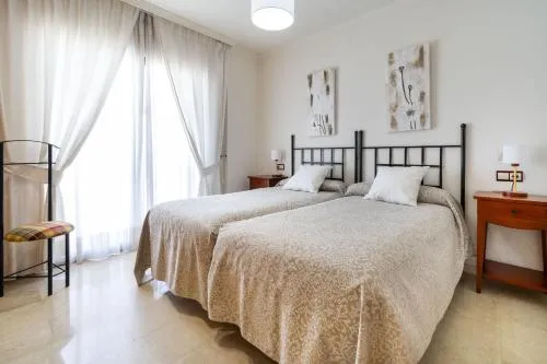 Apartamentos Albir Confort - Avenida 1 dorm