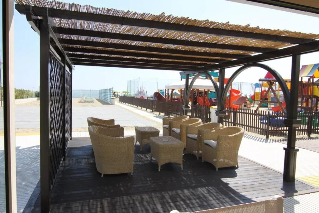 Beach in Hotel Bristol - Koolibry Hotels