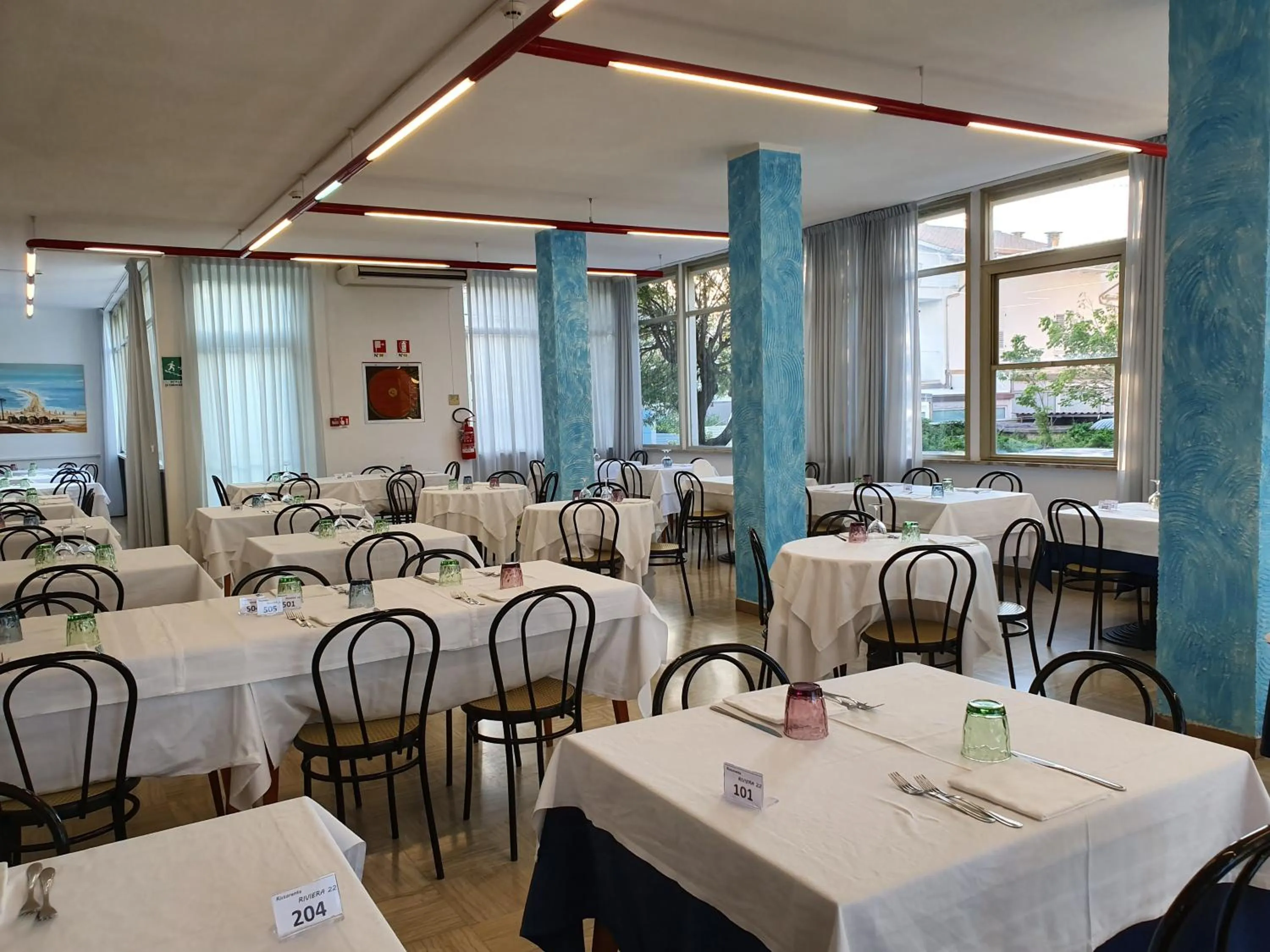 Restaurant/places to eat in Hotel Bristol - Koolibry Hotels