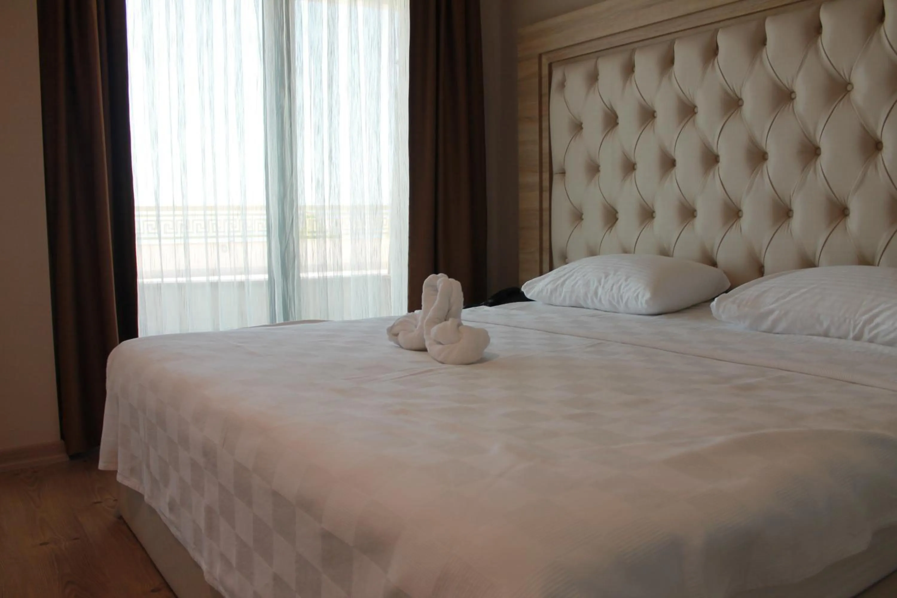 Bedroom, Bed in Mirage Hotel - Struga