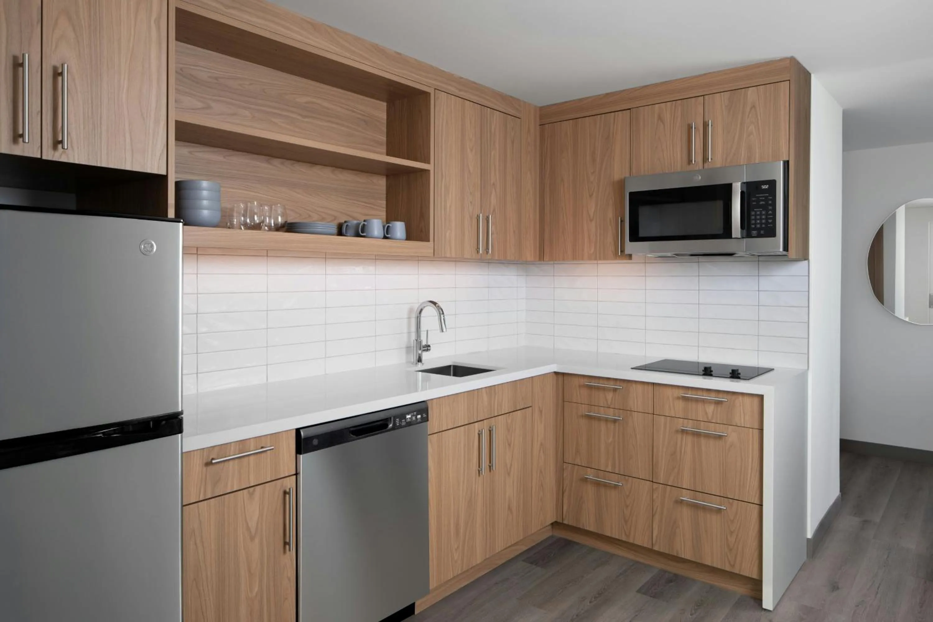 Kitchen or kitchenette in Element Opelika Auburn