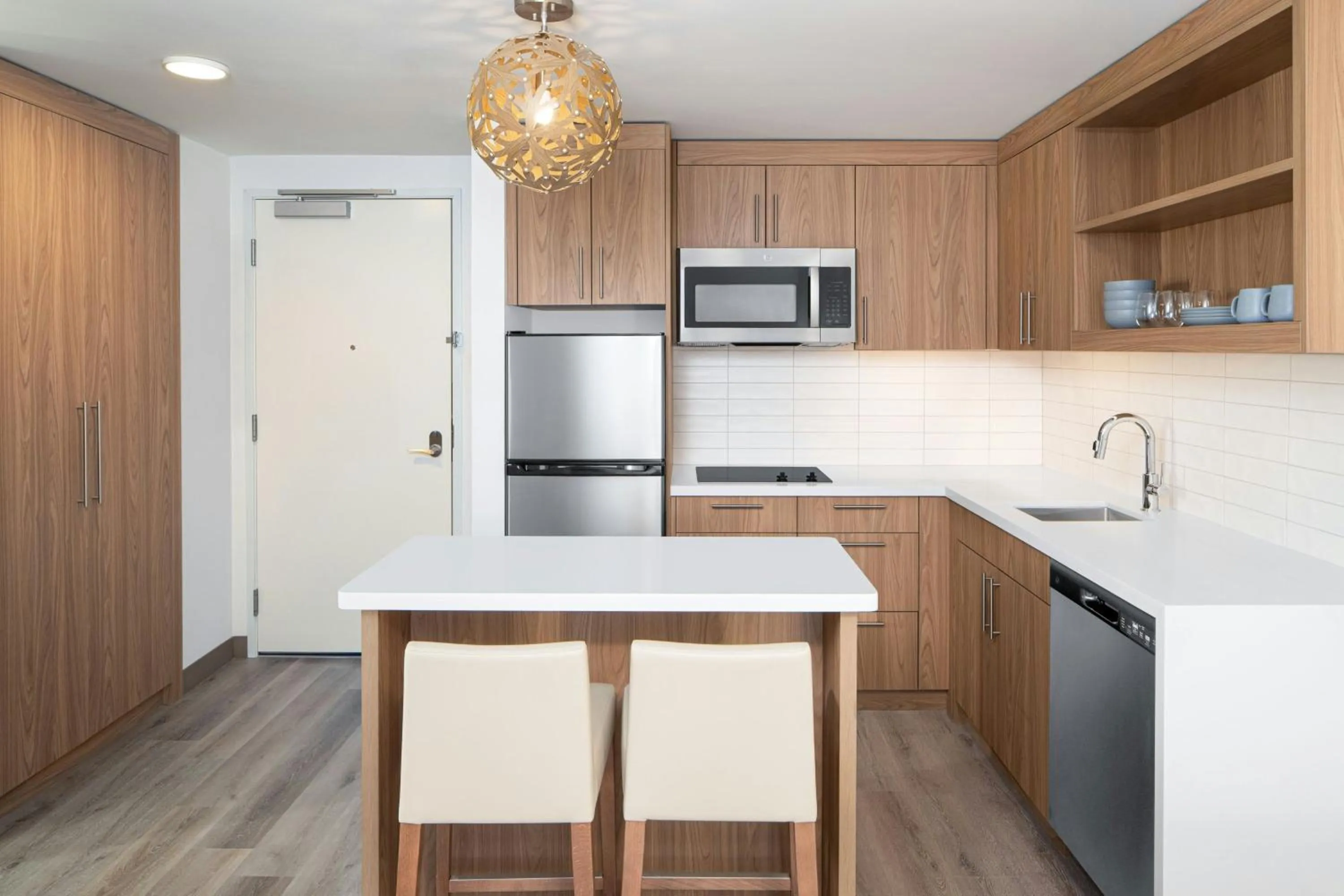 Kitchen or kitchenette in Element Opelika Auburn