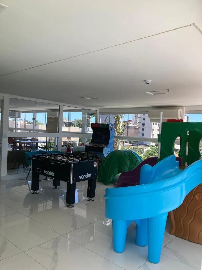 children in Hotel Appel