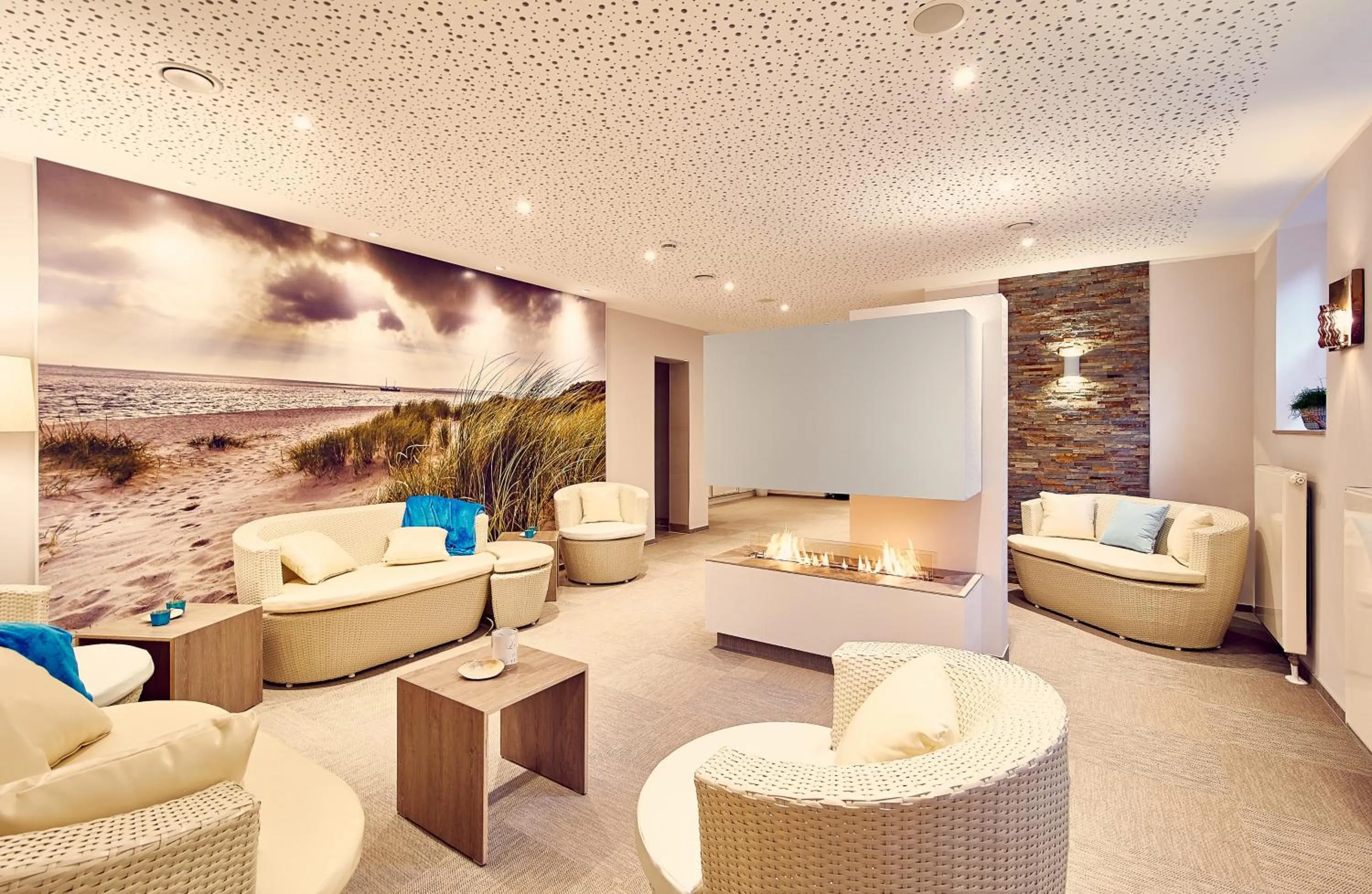 Communal lounge/ TV room in DJH Resort Neuharlingersiel