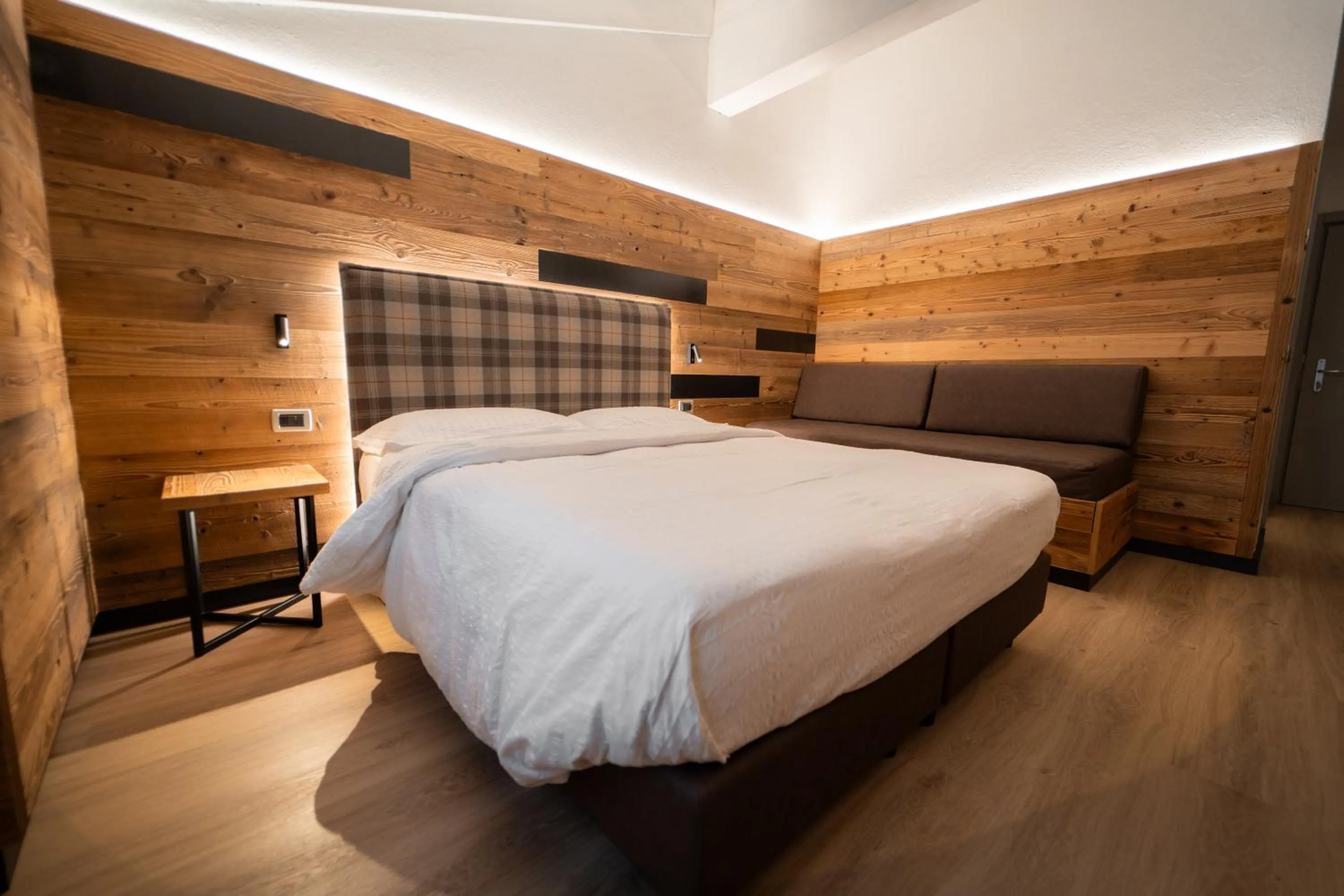 Bedroom, Bed in Hotel Ariston ***S