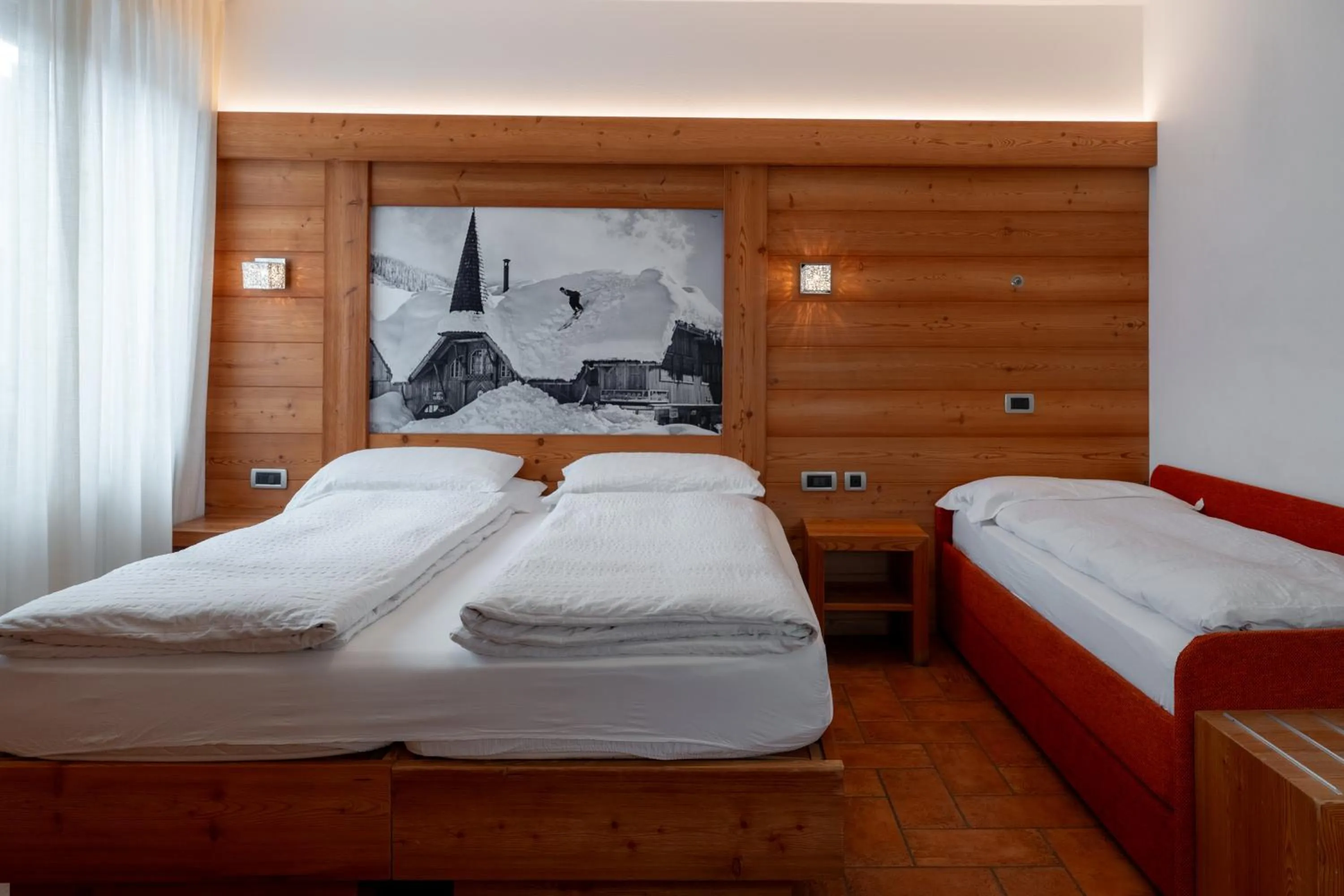 Bedroom, Bed in Hotel Ariston ***S