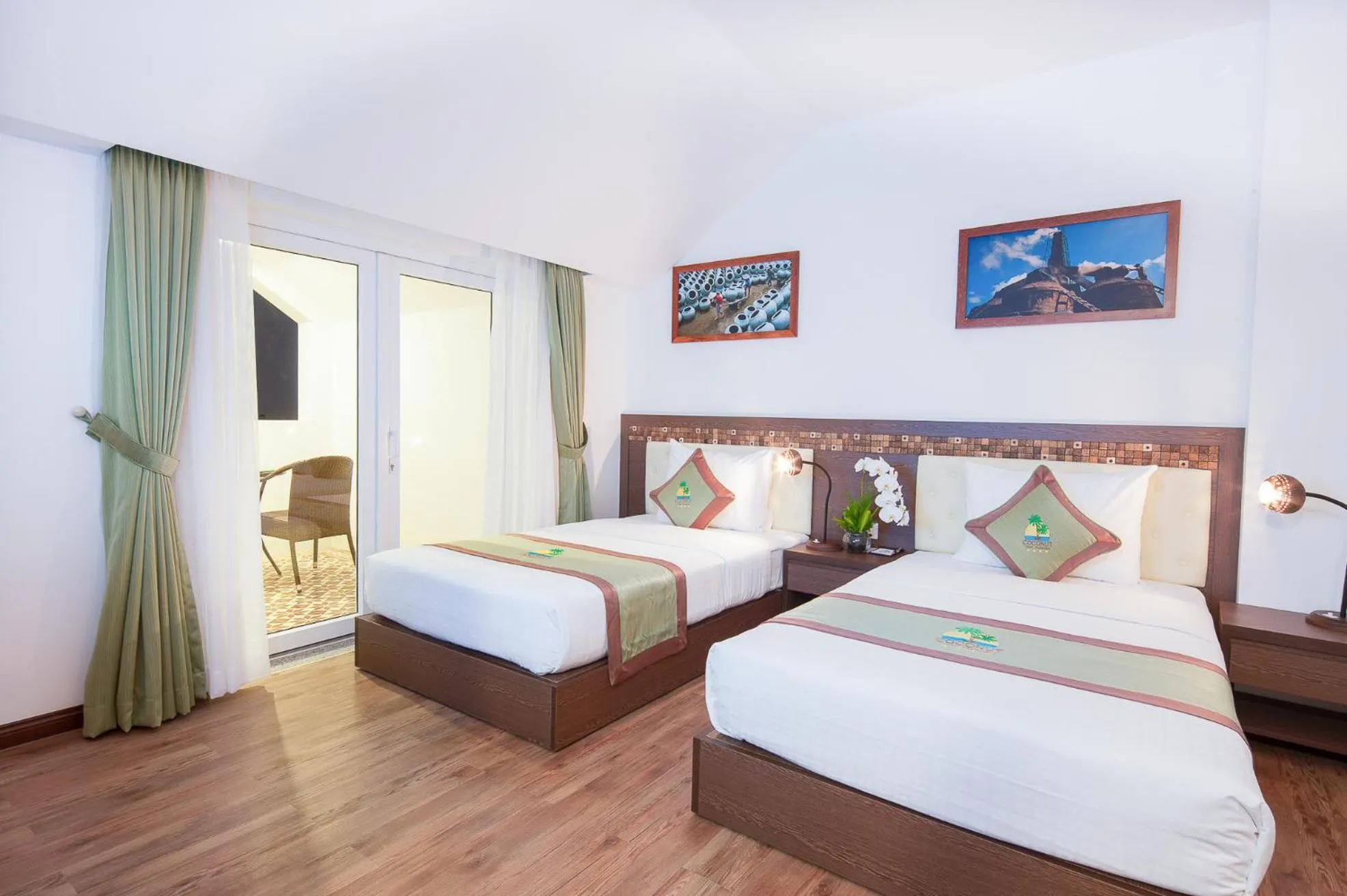 Bedroom, Bed in Ben Tre Riverside Resort