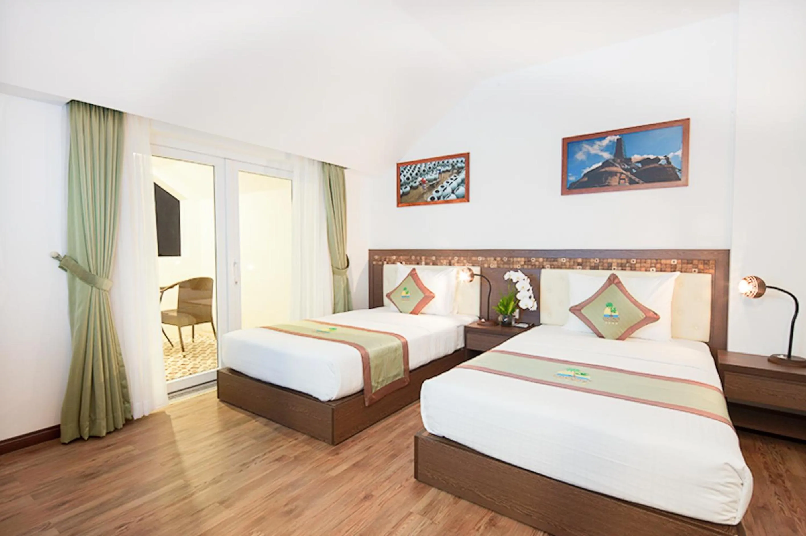 Bedroom, Bed in Ben Tre Riverside Resort