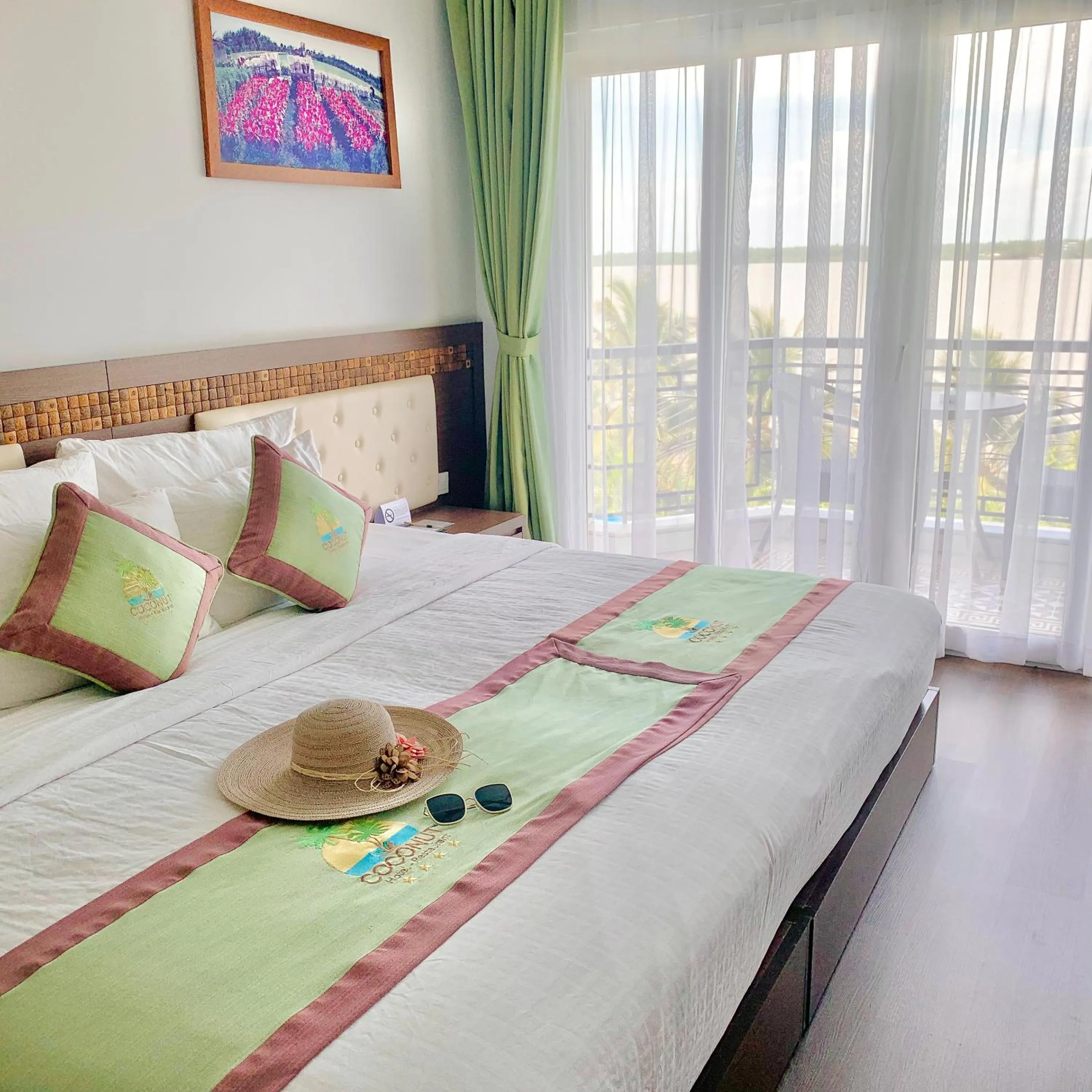 Photo of the whole room, Bed in Ben Tre Riverside Resort