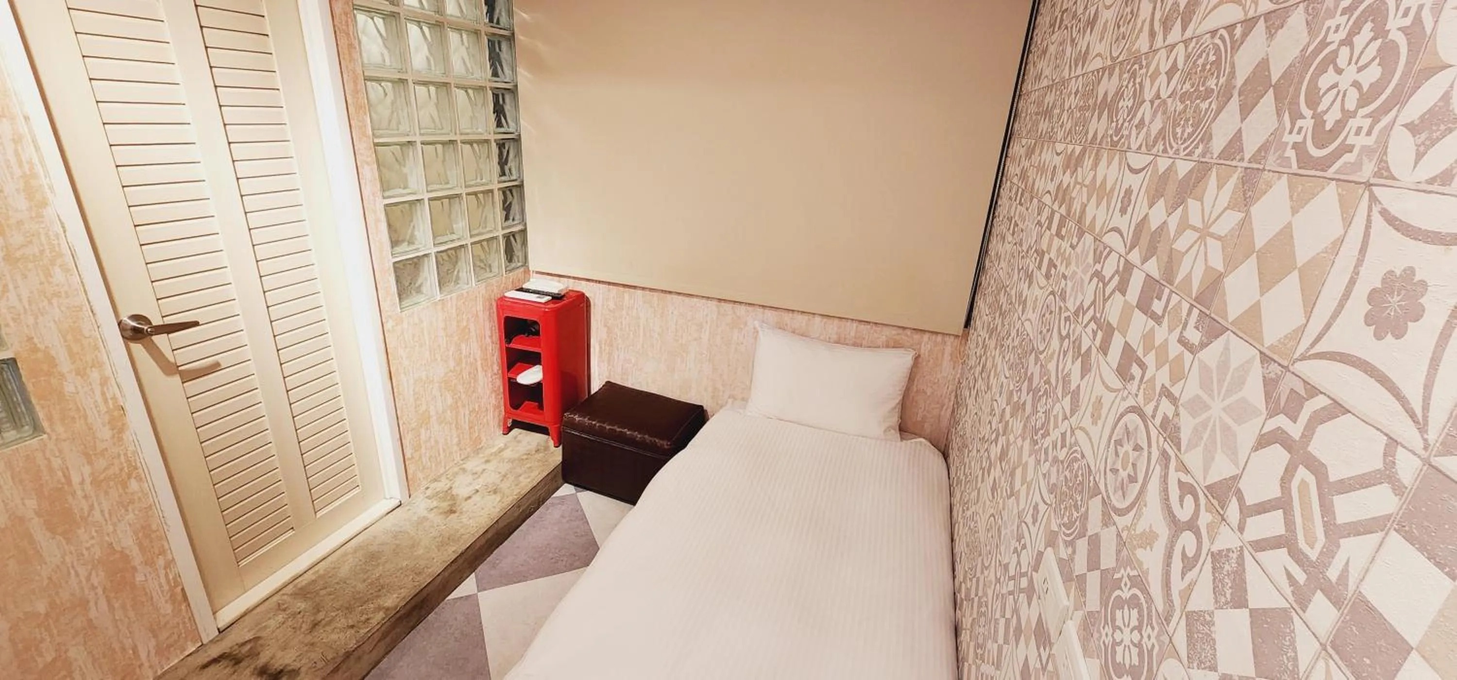 Photo of the whole room in 慶爾喜旅館長沙館Cheers Loft Self Check-in Hotel