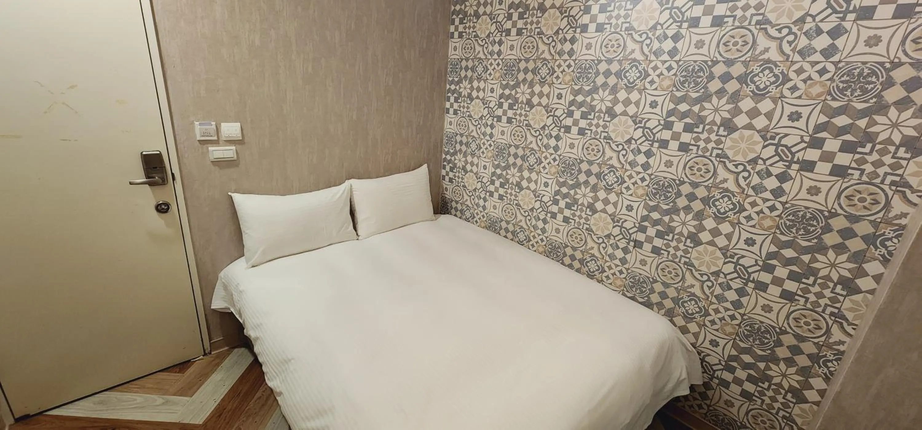 Photo of the whole room, Bed in 慶爾喜旅館長沙館Cheers Loft Self Check-in Hotel