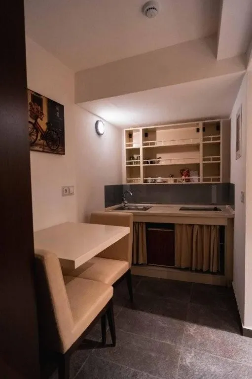 Kitchen or kitchenette in 12 Months Resort & Spa