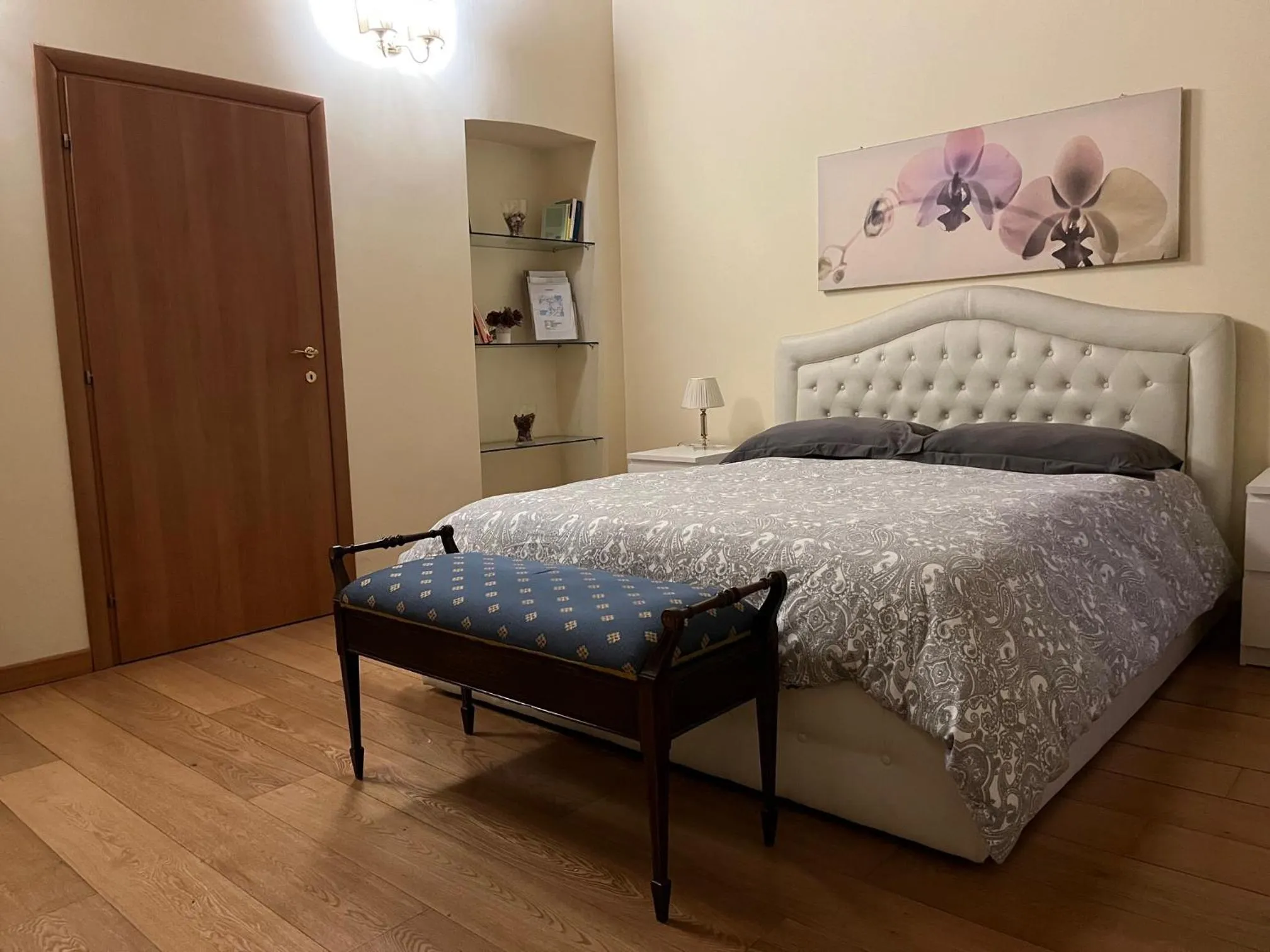 View (from property/room), Bed in I Prati di Roma Suites