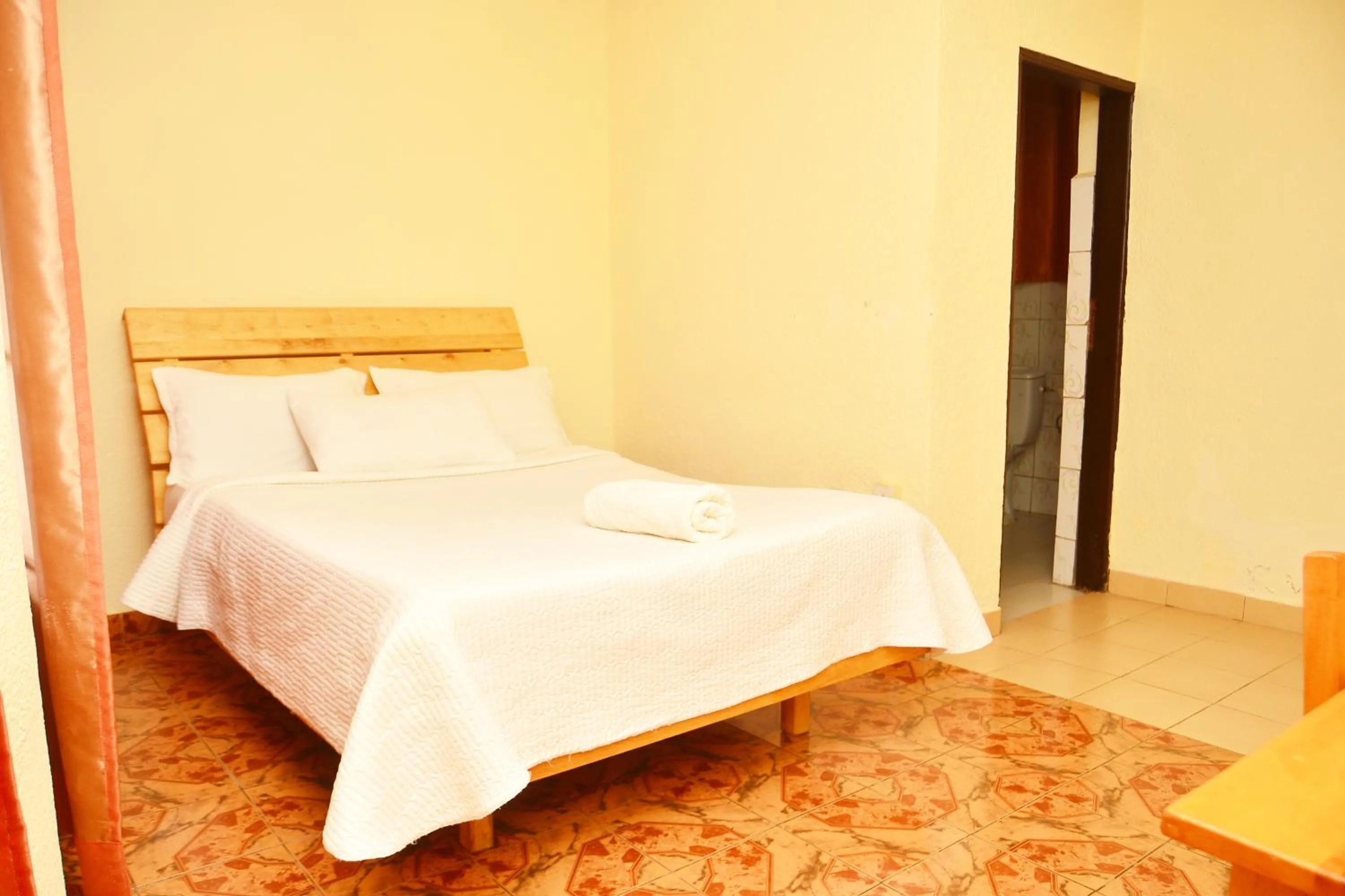 Standard Double Room - single occupancy in Musanto Hotel