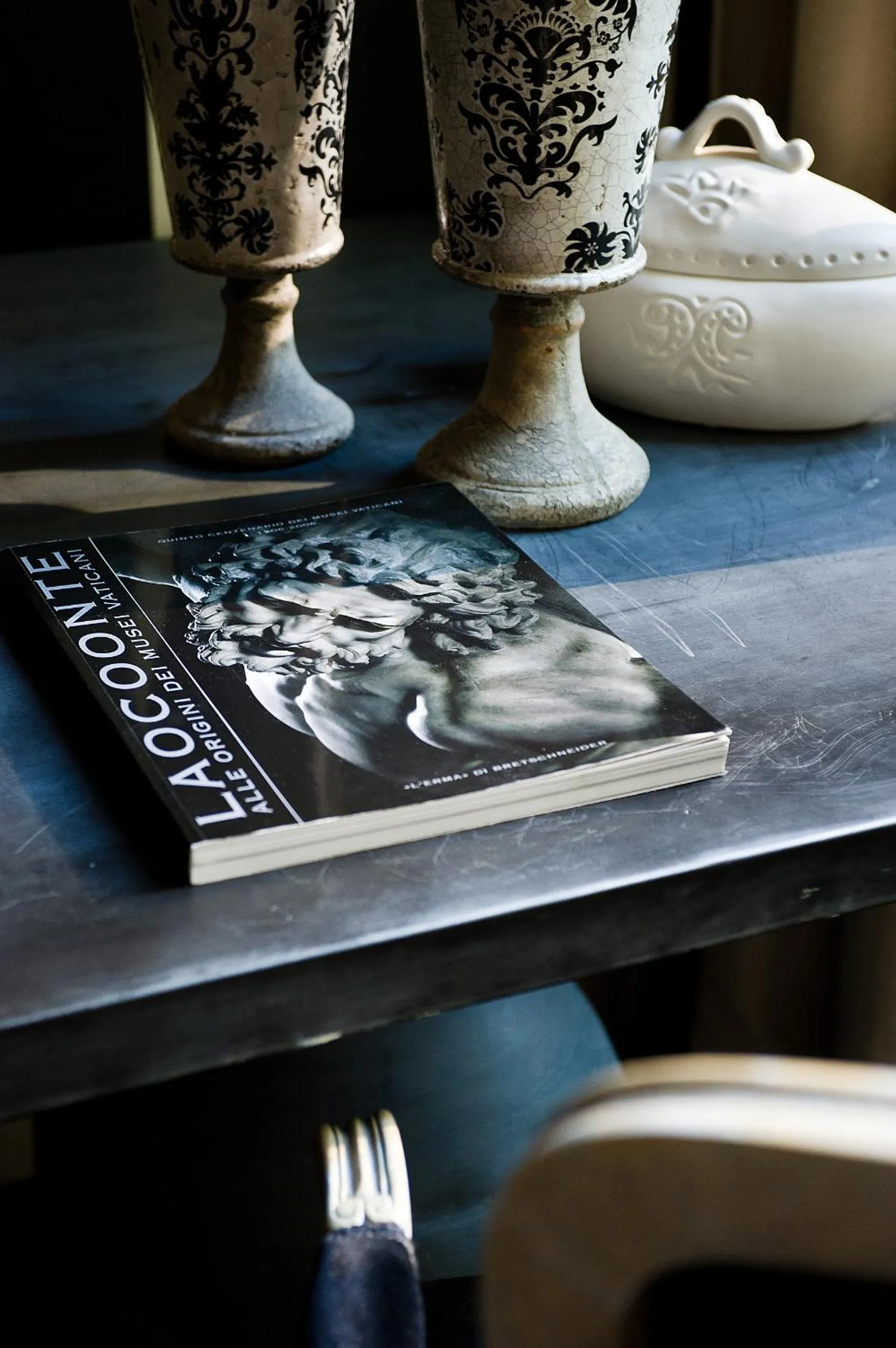 Decorative detail in Casa Montani