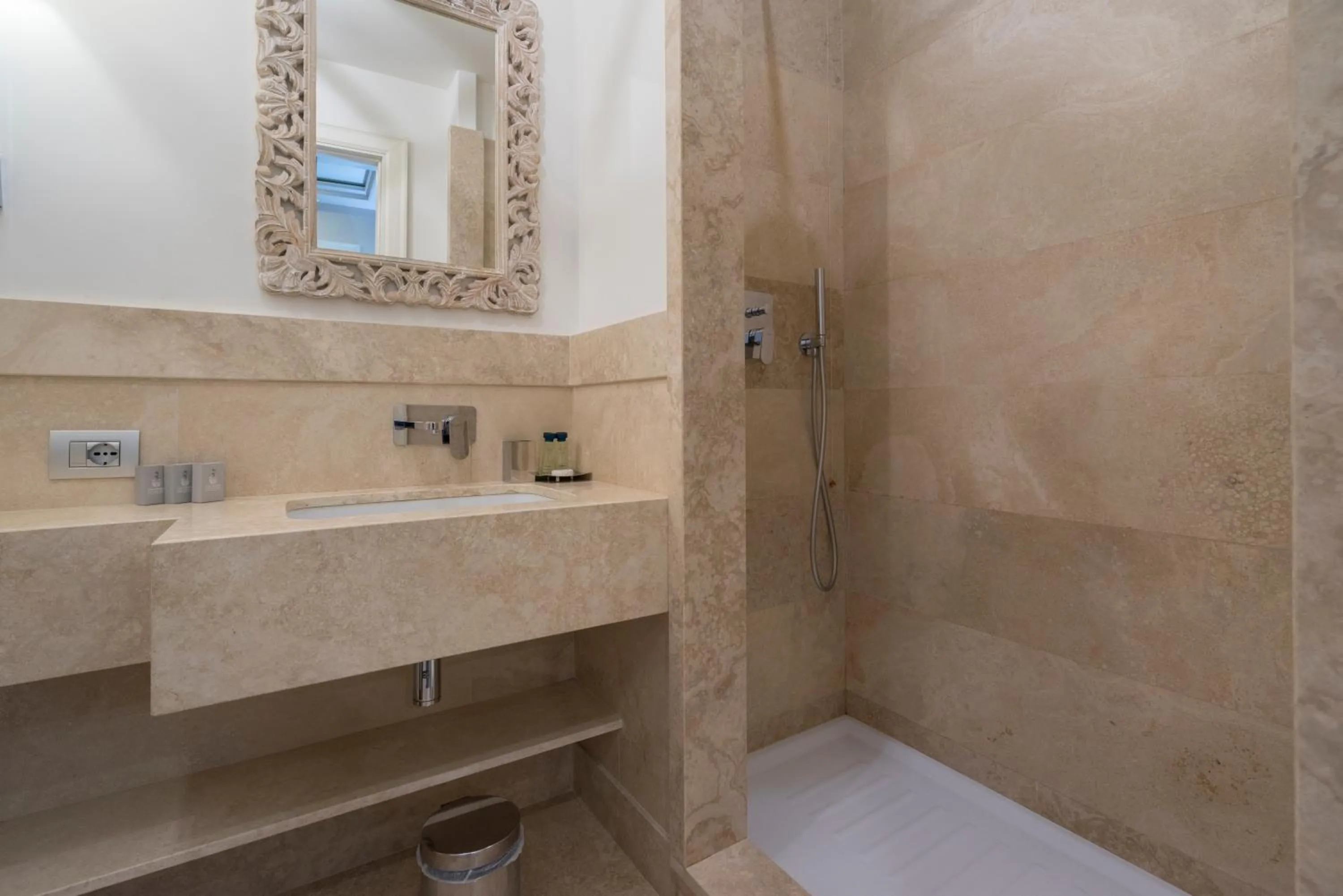 Bathroom in Casa Montani