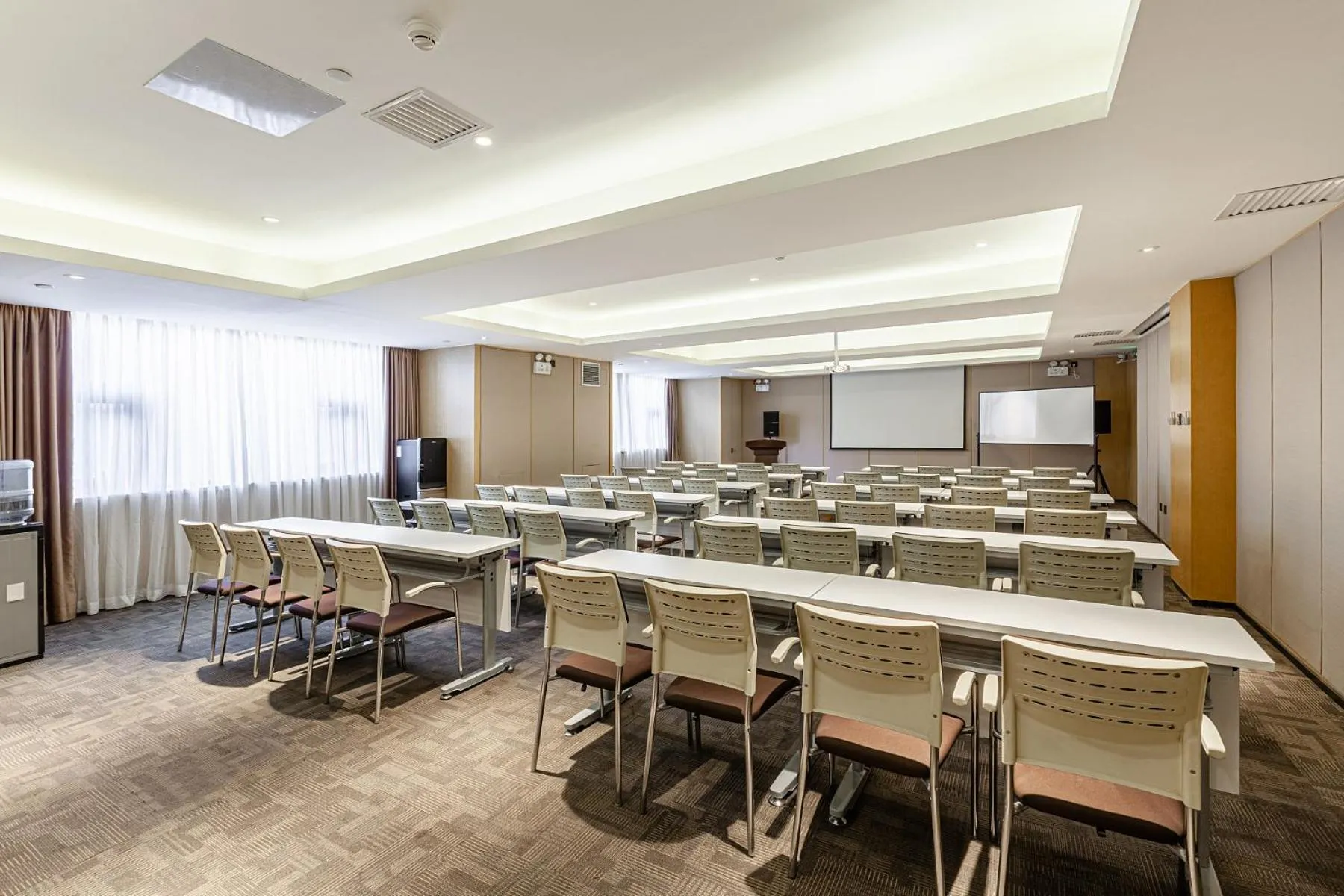 Meeting/conference room in JI Hotel Beijing Yizhuang Economic Development Zone