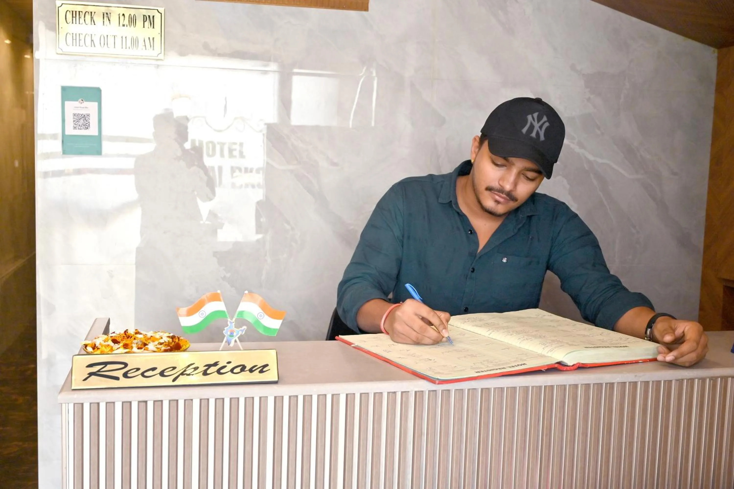 Lobby or reception in Hotel Royal BKC