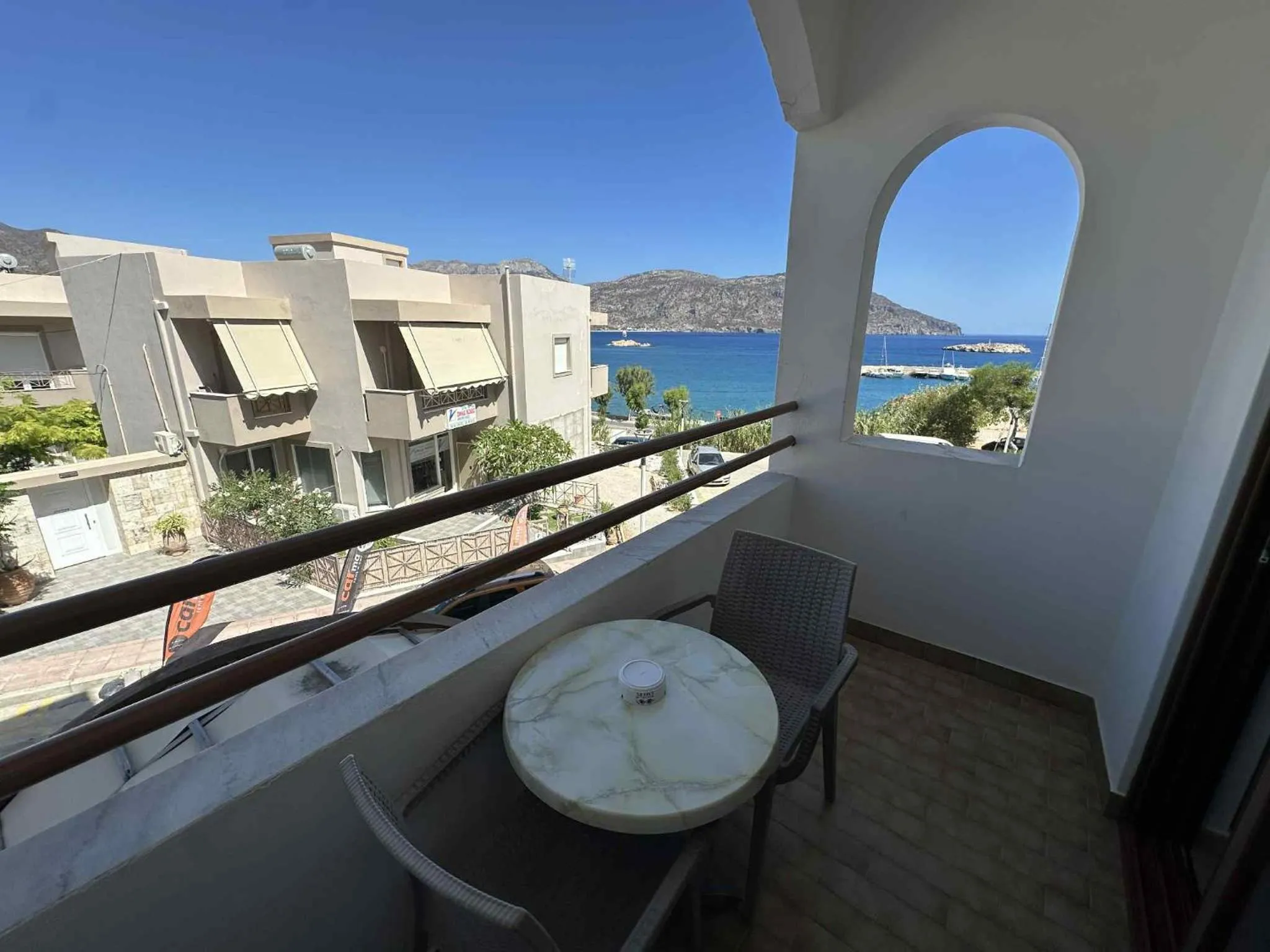 Oceanis Hotel