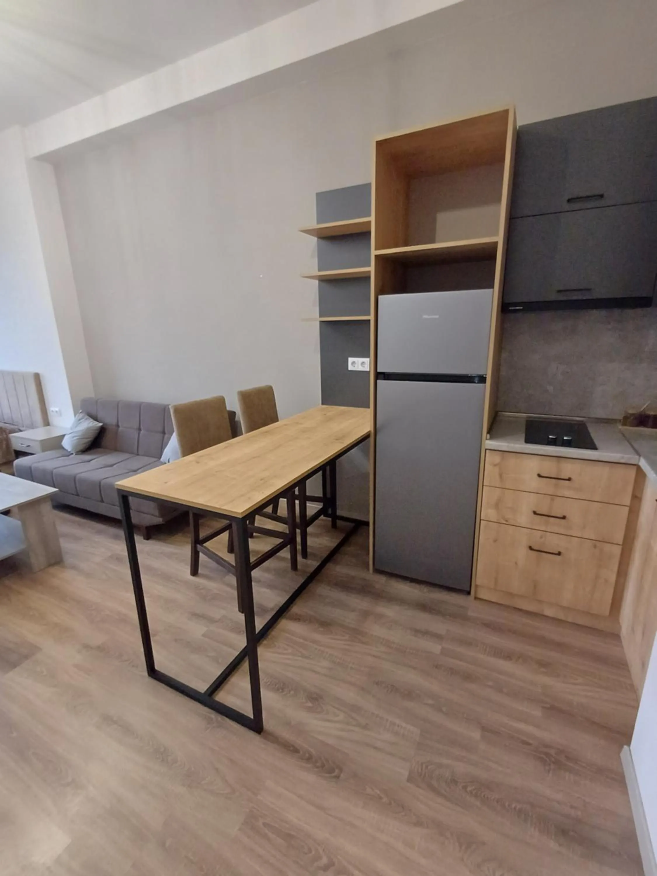 Kechi View Apartment