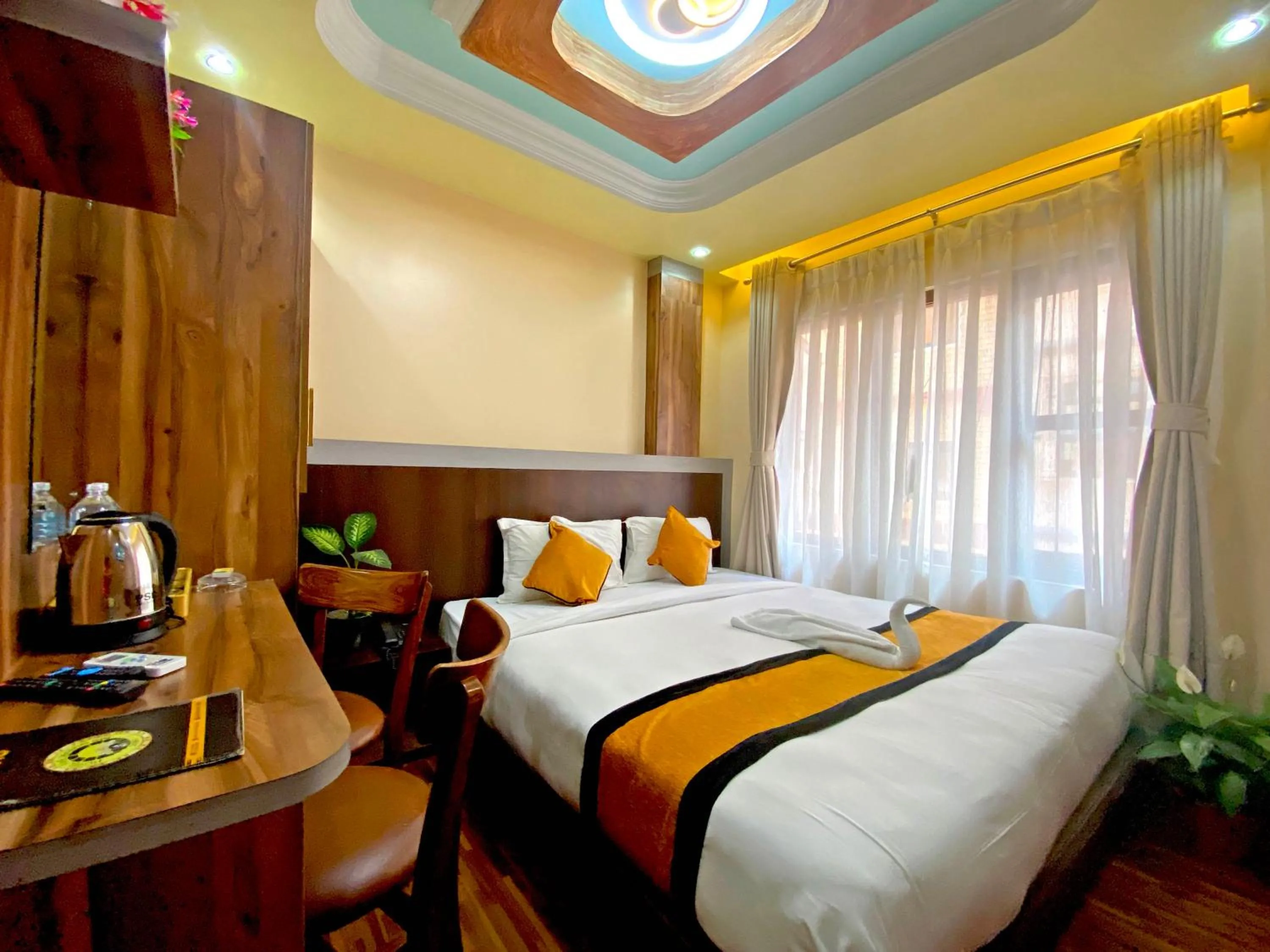 Deluxe Double Room in Hotel Five Season Inn