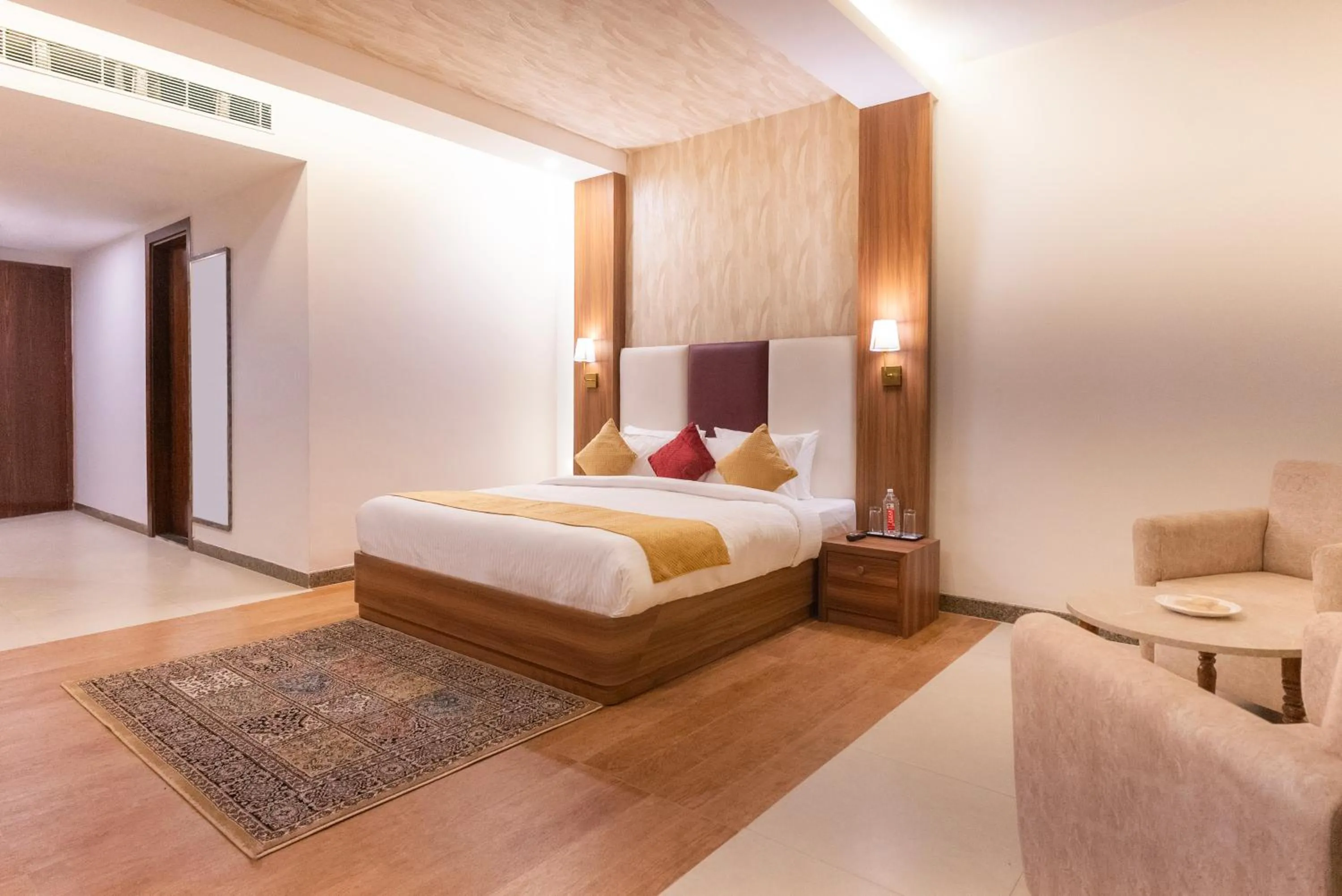 Bed in Haut Monde Rajputana Palace
