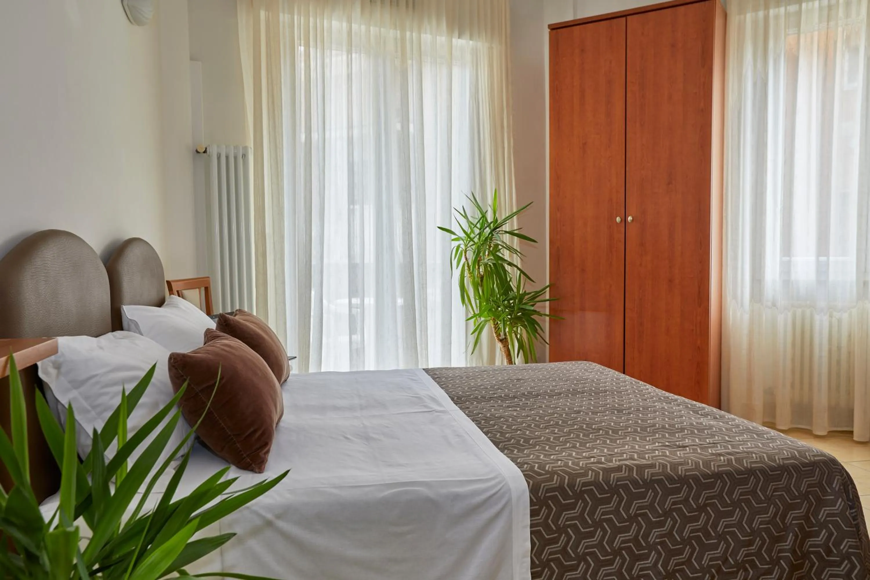 Bed in Residence Fellini