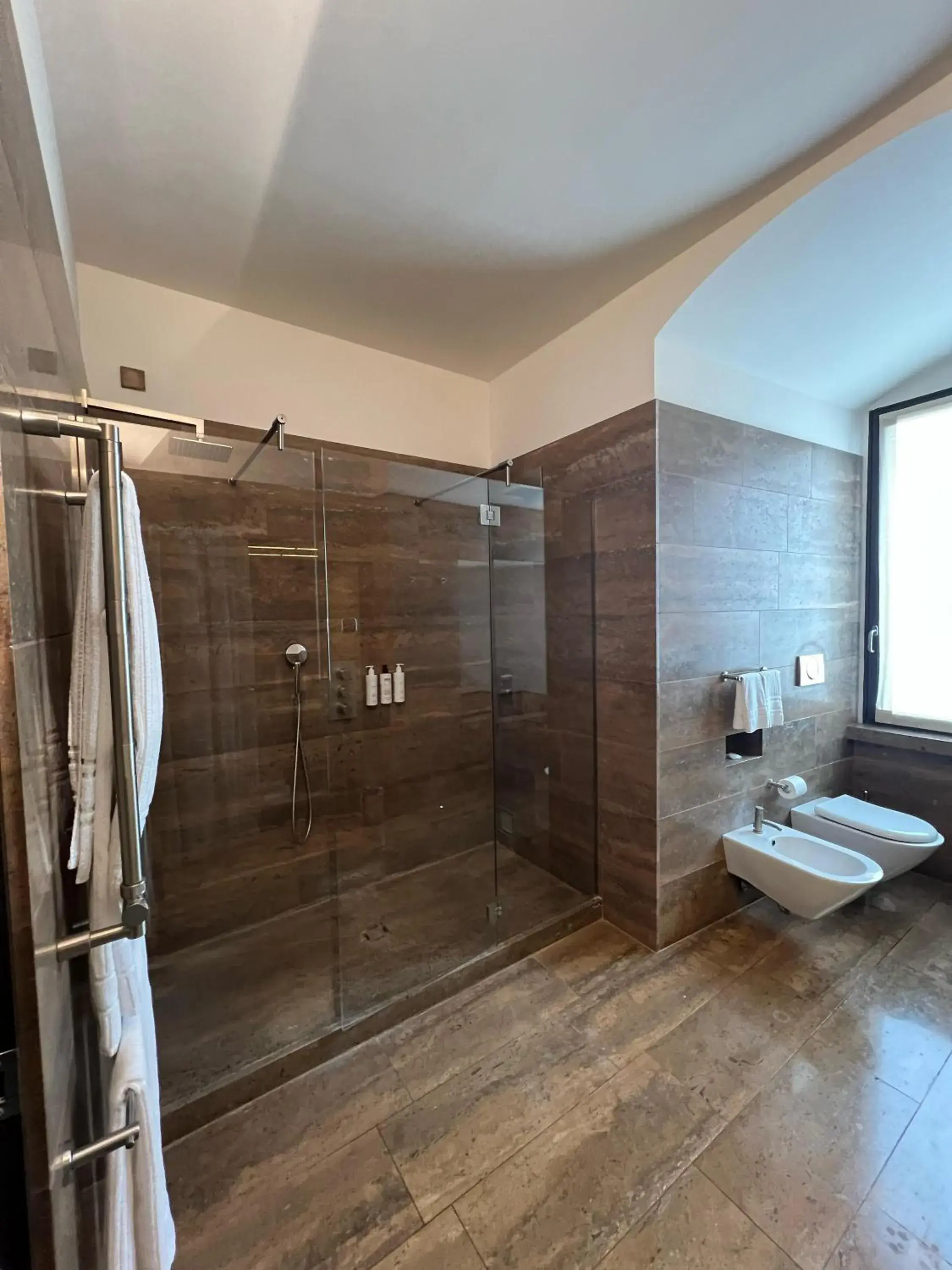 Junior Suite in Relais Histò San Pietro Sul Mar Piccolo Junior Suite in Relais Histò San Pietro Sul Mar Piccolo