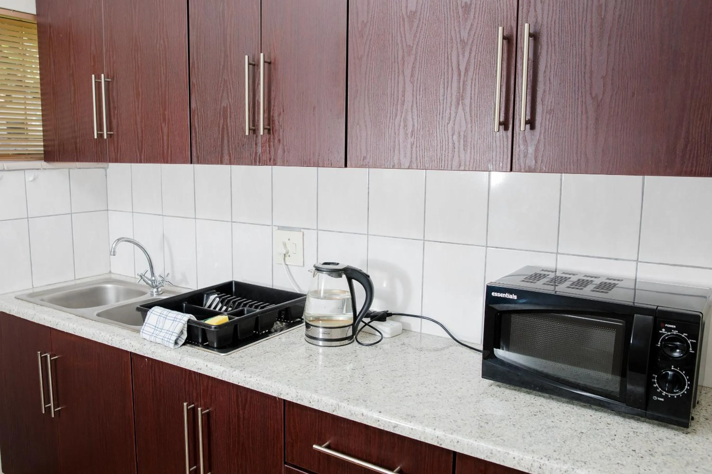 kitchen in 85 Ehmke Guesthouse