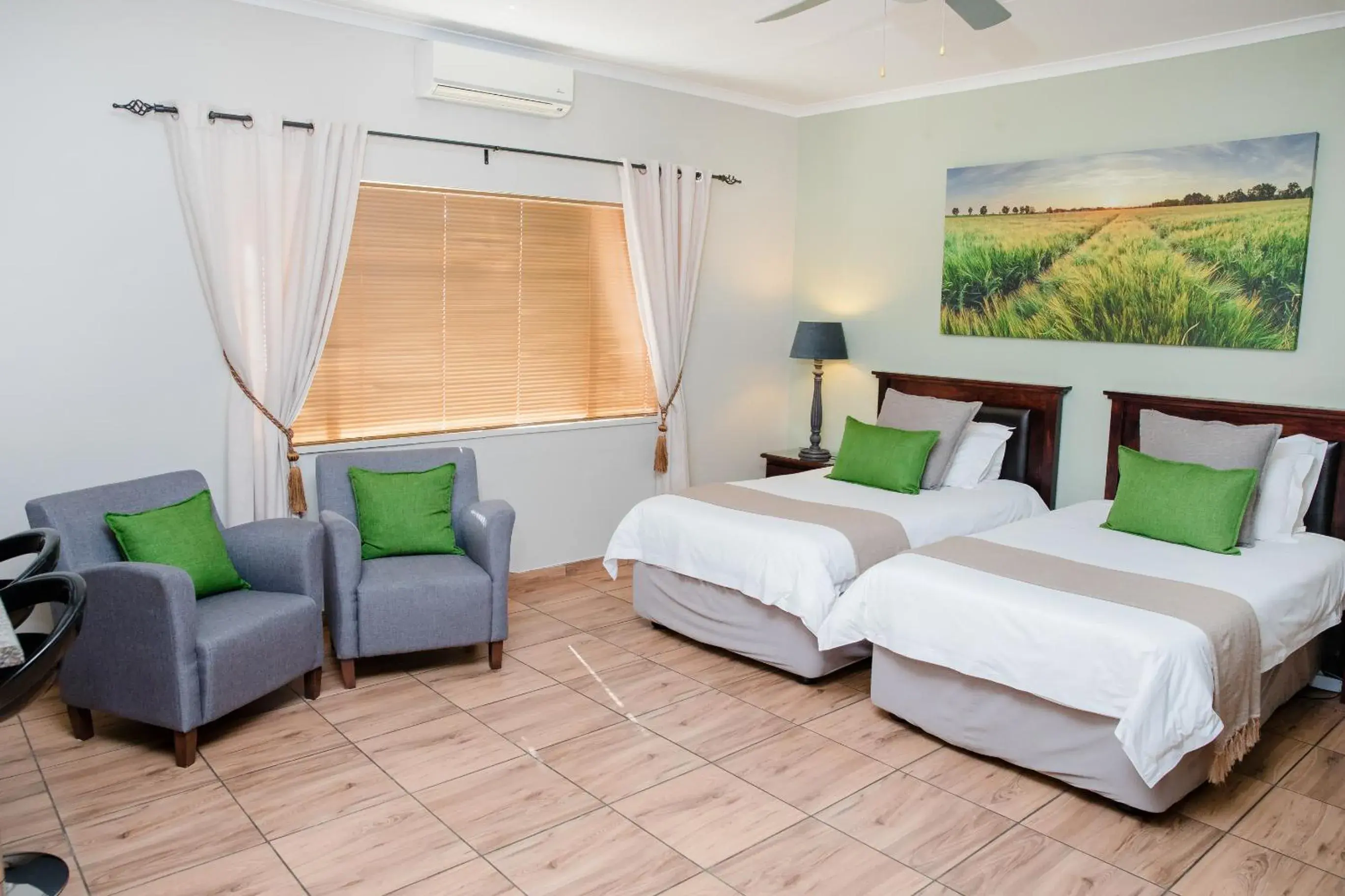 Bed in 85 Ehmke Guesthouse Bed in 85 Ehmke Guesthouse