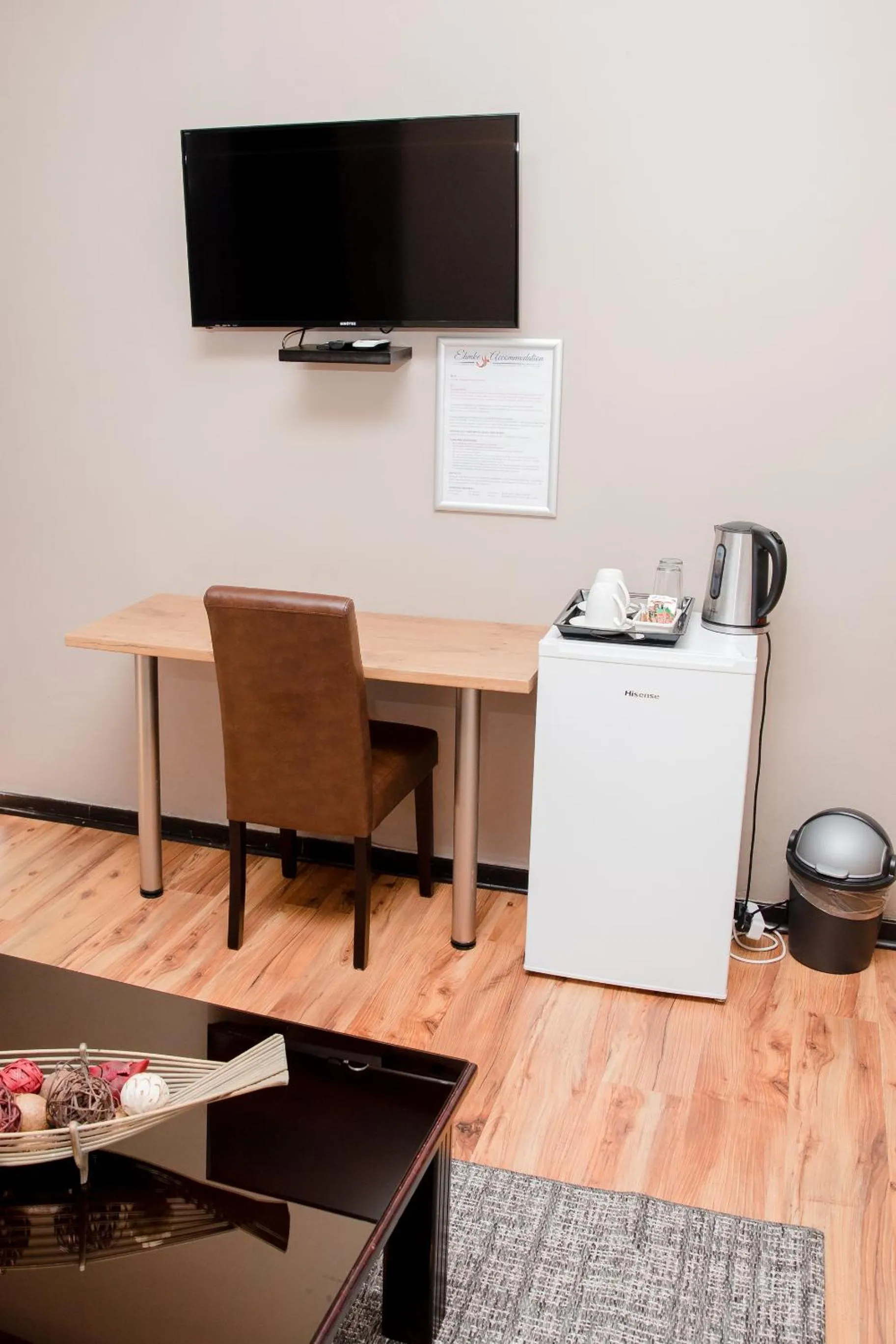 TV and multimedia in 85 Ehmke Guesthouse