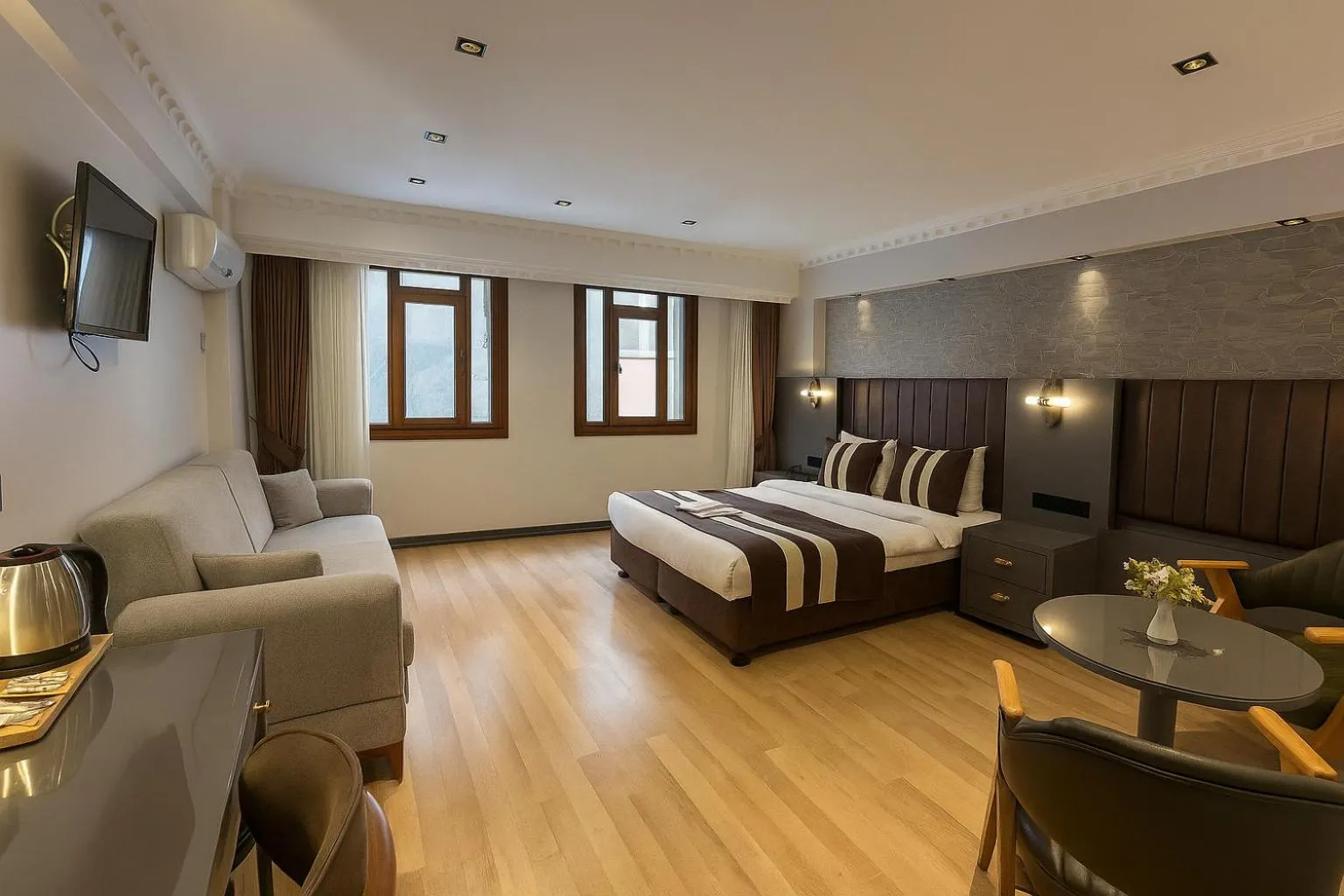 Bedroom, Bed in Blue Istanbul Hotel Taksim