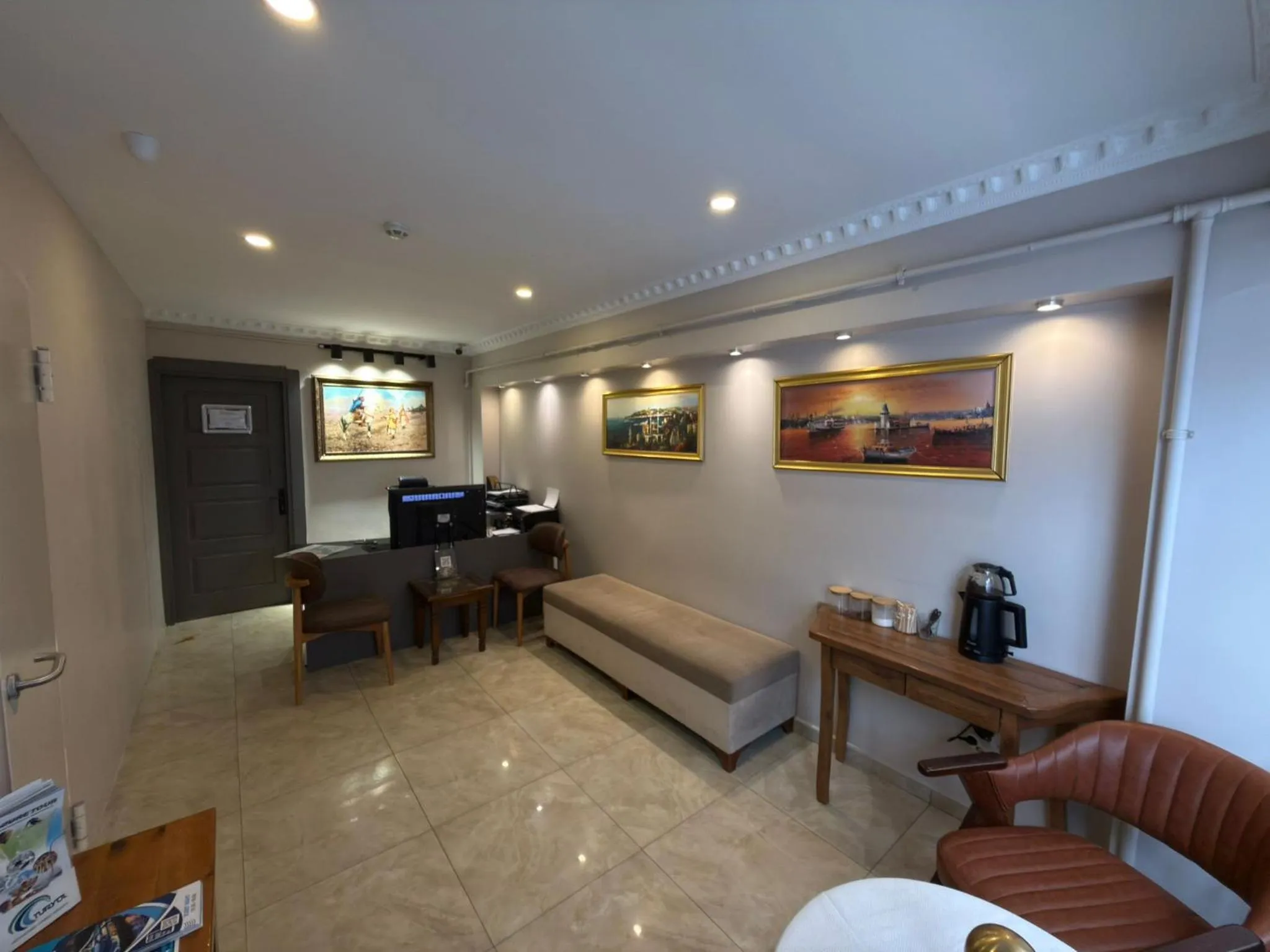 Lobby or reception in Blue Istanbul Hotel Taksim