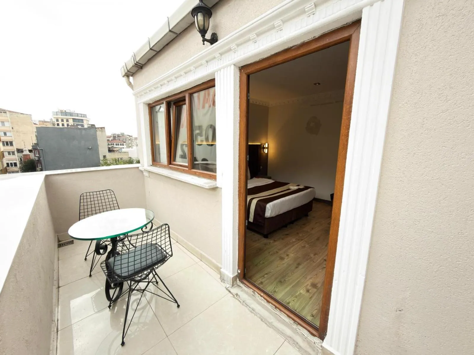 Balcony/Terrace, Bed in Blue Istanbul Hotel Taksim