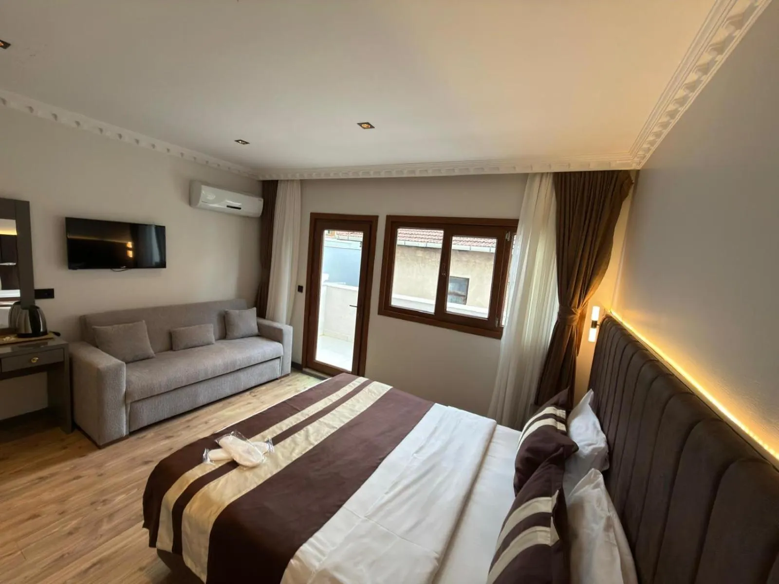 Bed in Blue Istanbul Hotel Taksim