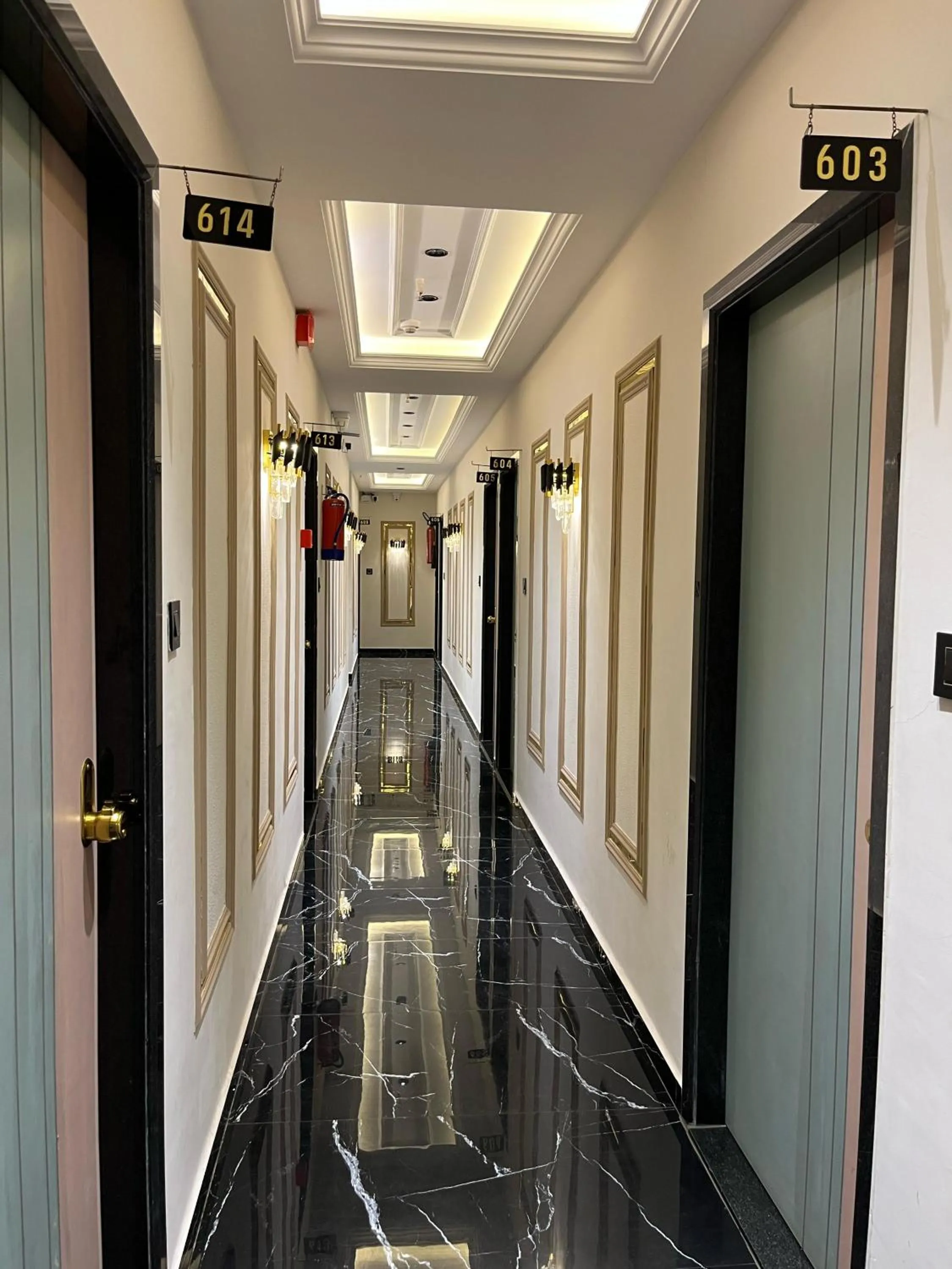 Lobby or reception in Hotel Luxurious Inn