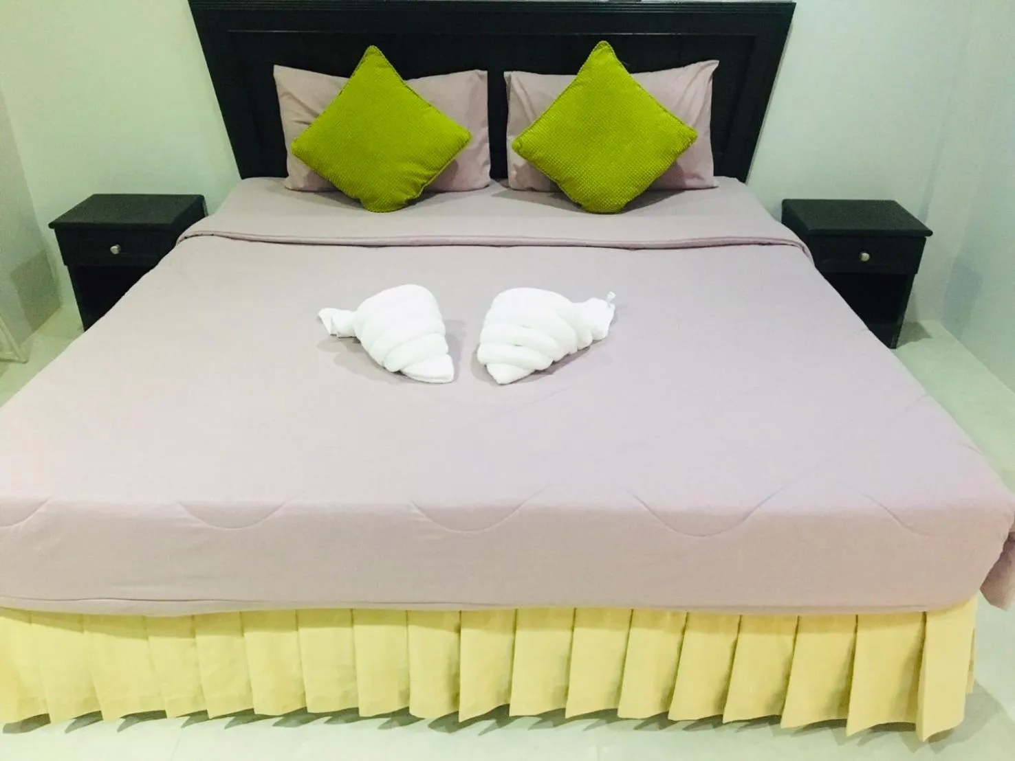 Bedroom, Bed in Srisuksan Klong Muang Beach