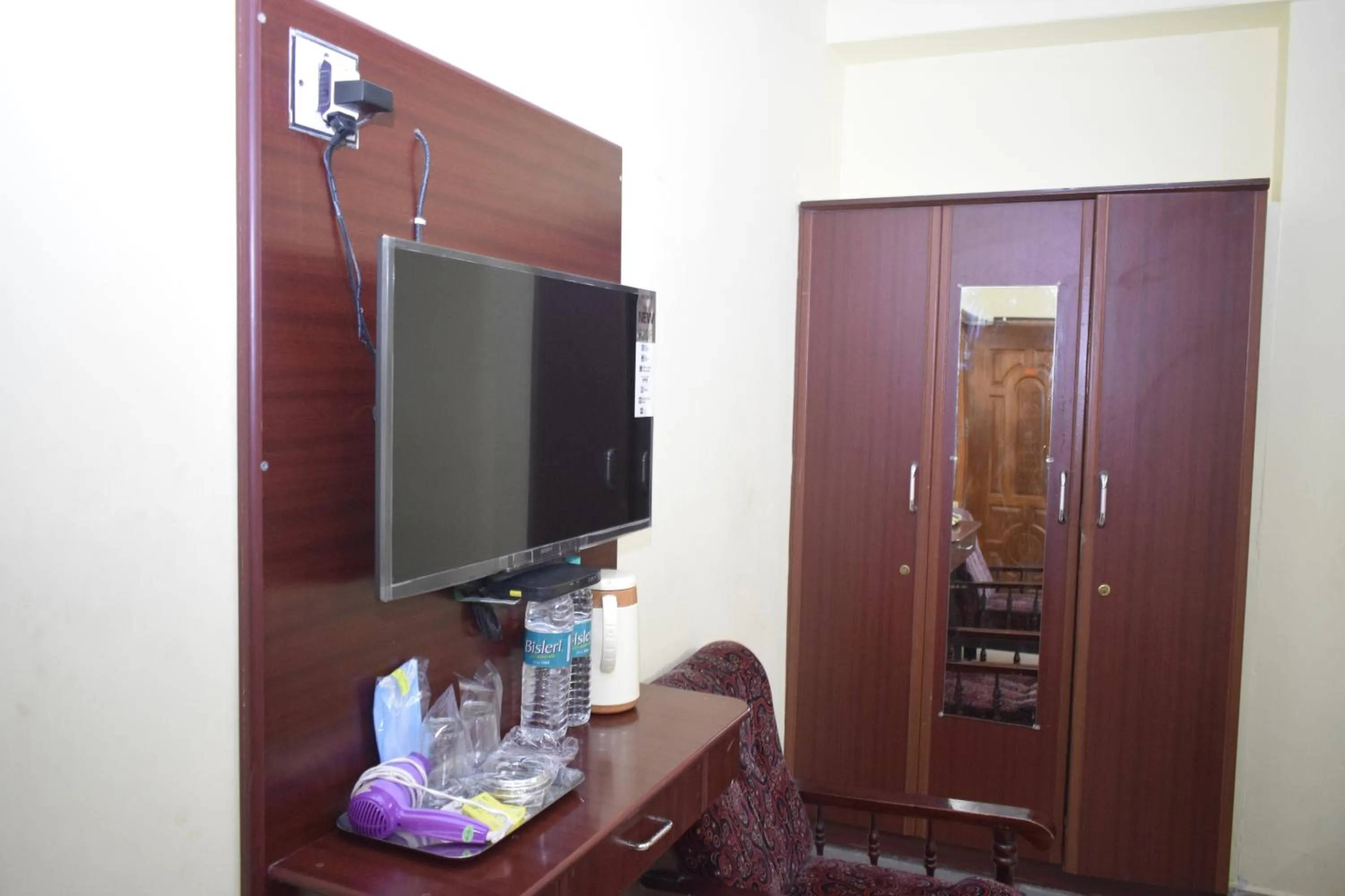 TV and multimedia in Arudhra Residency