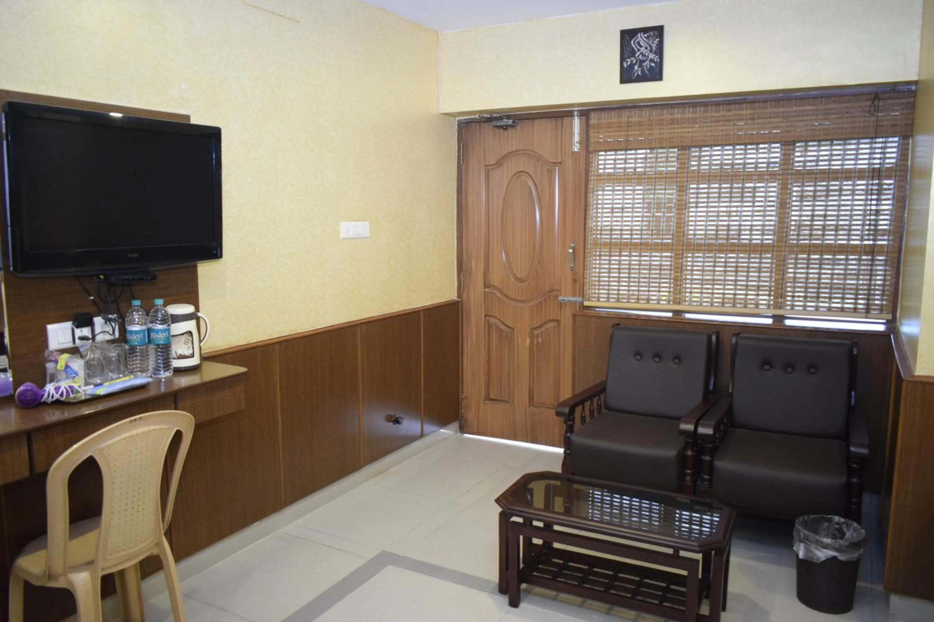 TV and multimedia in Arudhra Residency