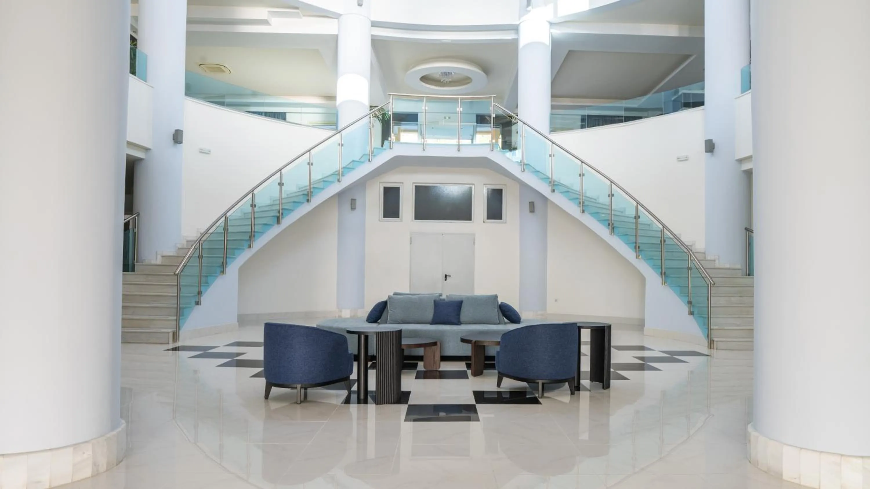 Grand Blue Beach Hotel