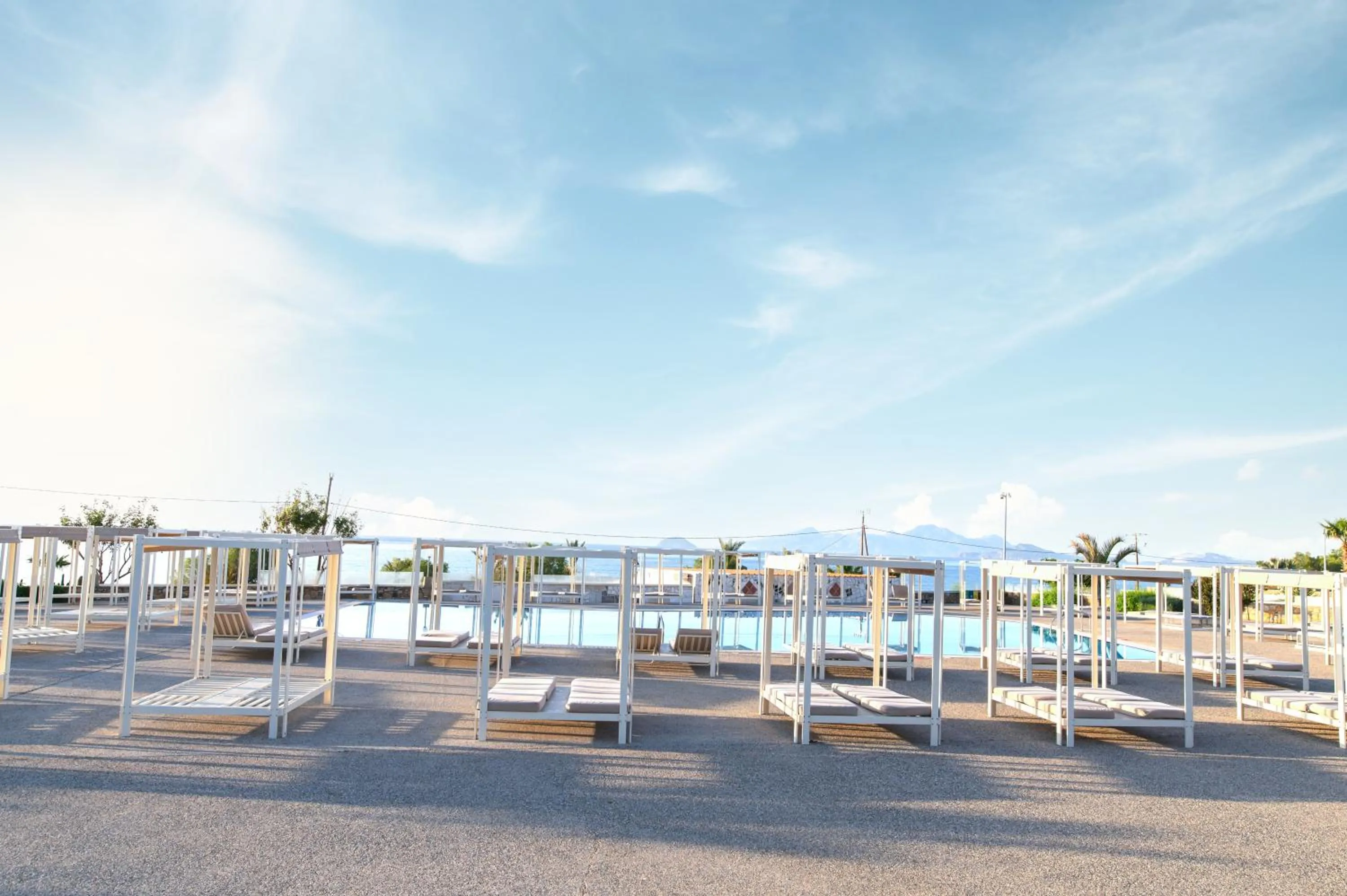 Grand Blue Beach Hotel