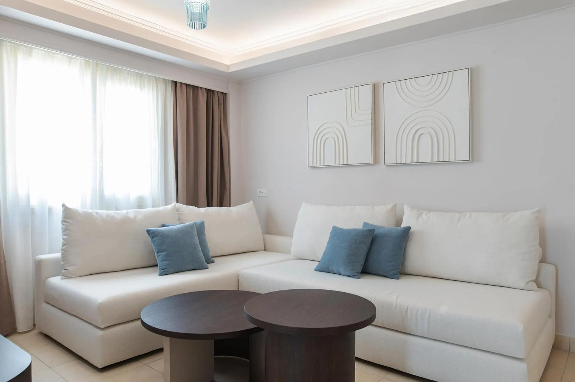 Grand Blue Beach Hotel