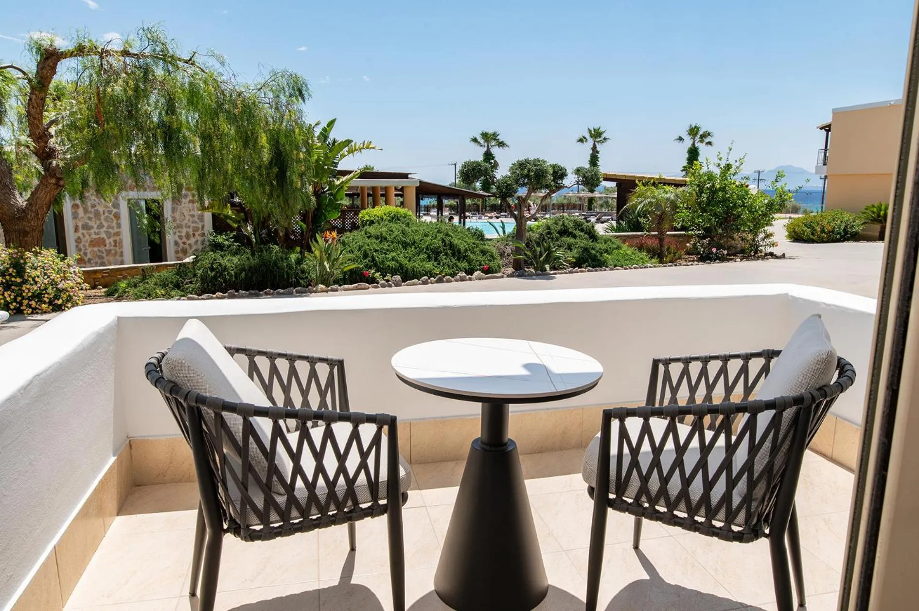 Grand Blue Beach Hotel